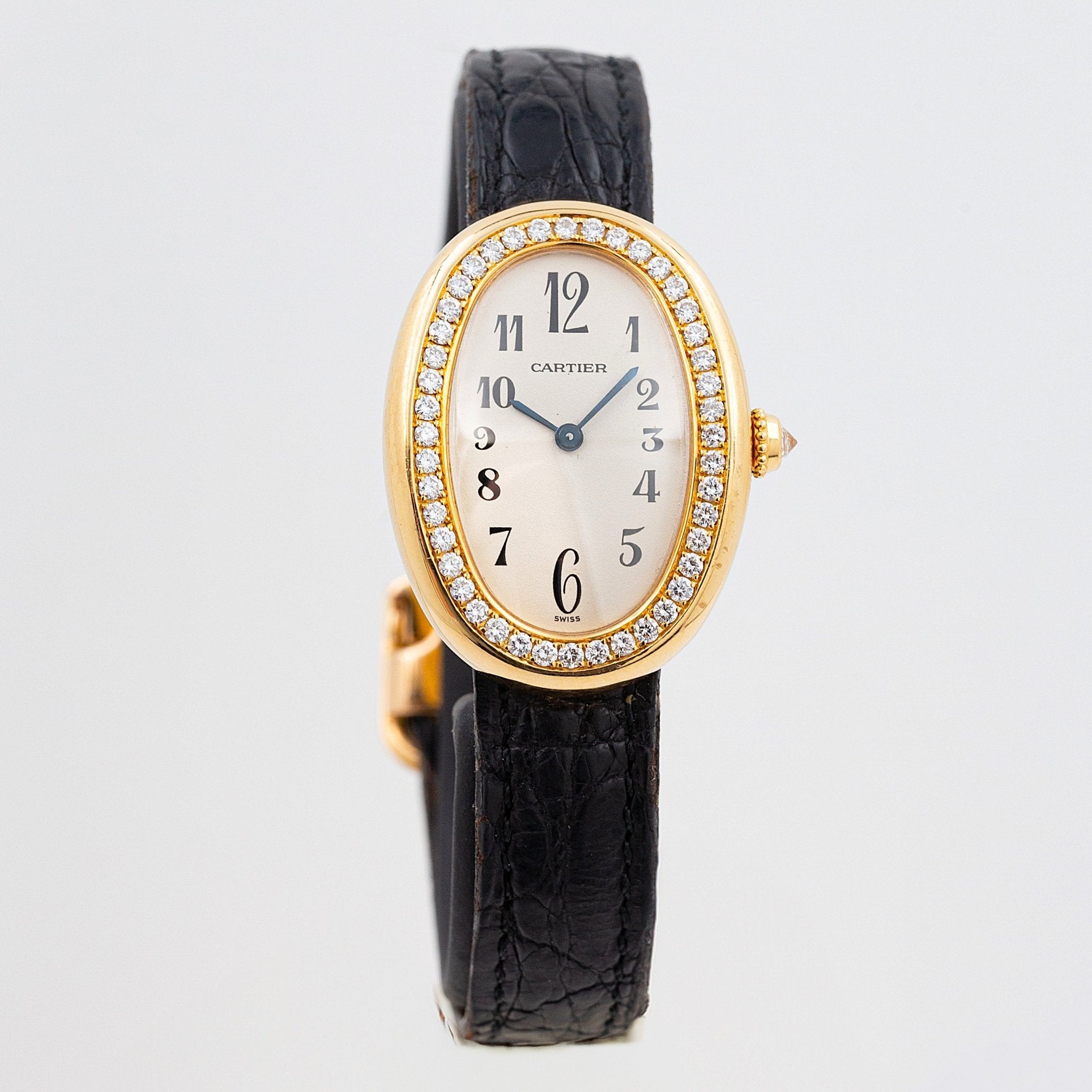 CARTIER BAIGNOIRE CLASSIQUE CHIFFRES ARABES - montre vintage - Contre - Temps Paris