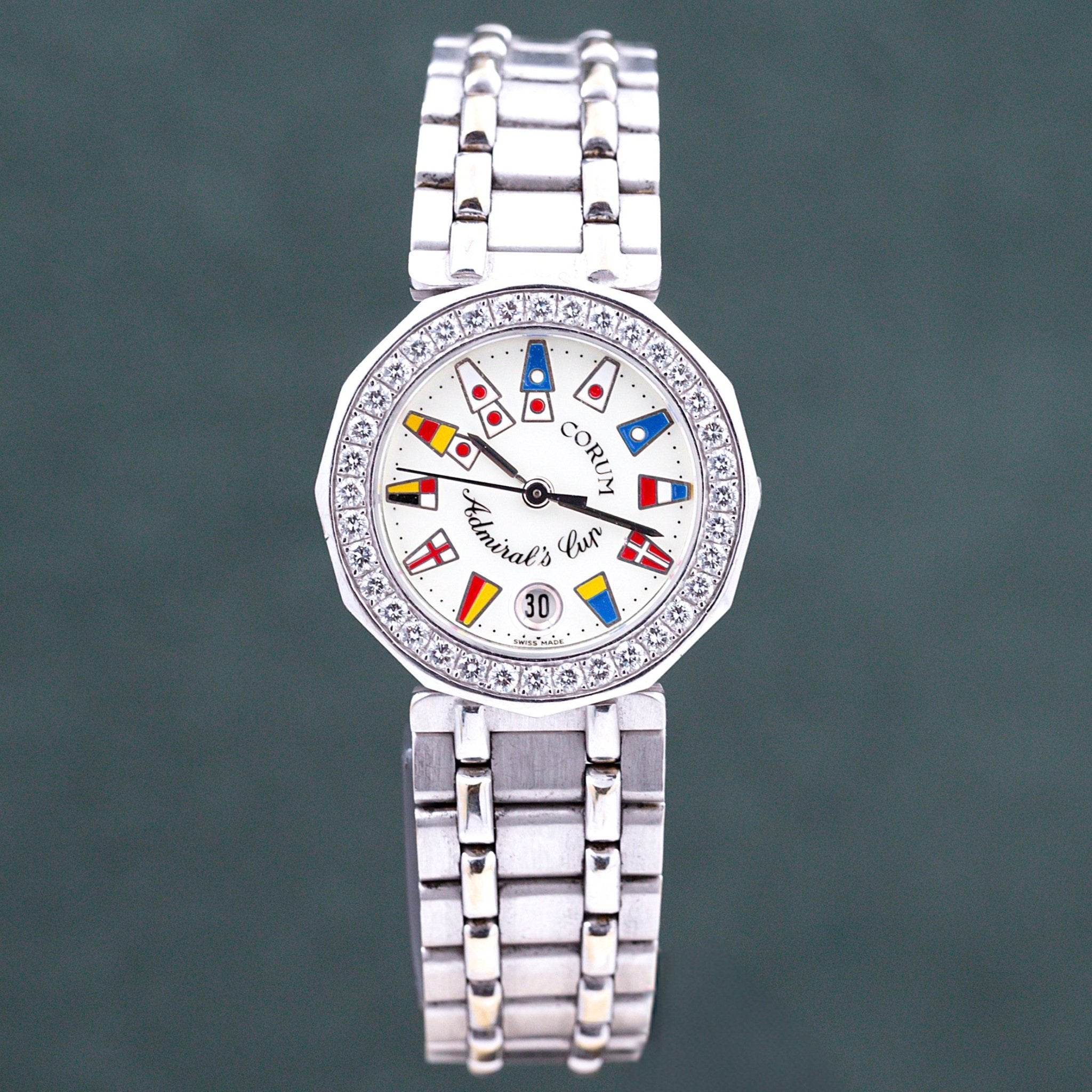 CORUM ADMIRAL'S CUP LADY OR BLANC & DIAMANTS - montre vintage - Contre - Temps Paris