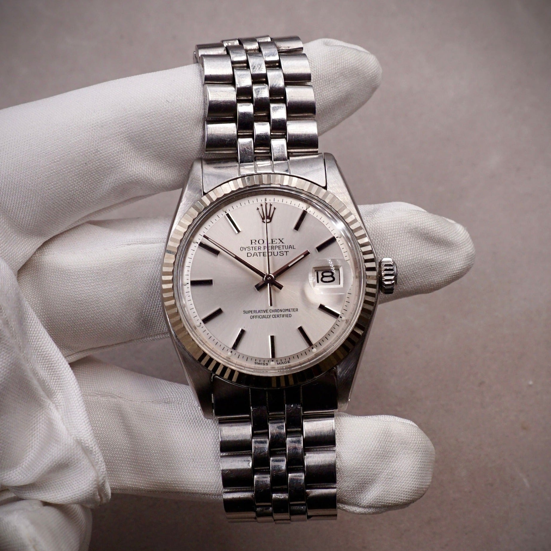 ROLEX OYSTER PERPETUAL DATEJUST WHITE GOLD BEZEL