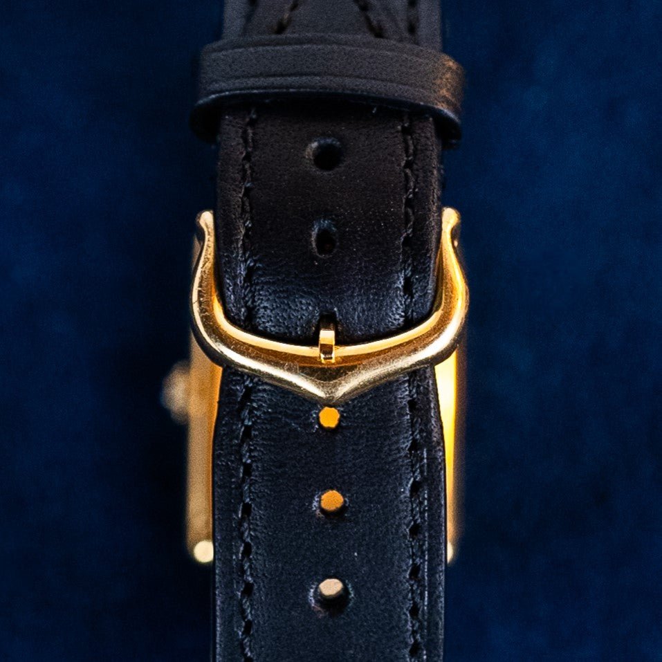 CARTIER TANK MUST HOMME CADRAN BORDEAUX - montre vintage - Contre - Temps Paris