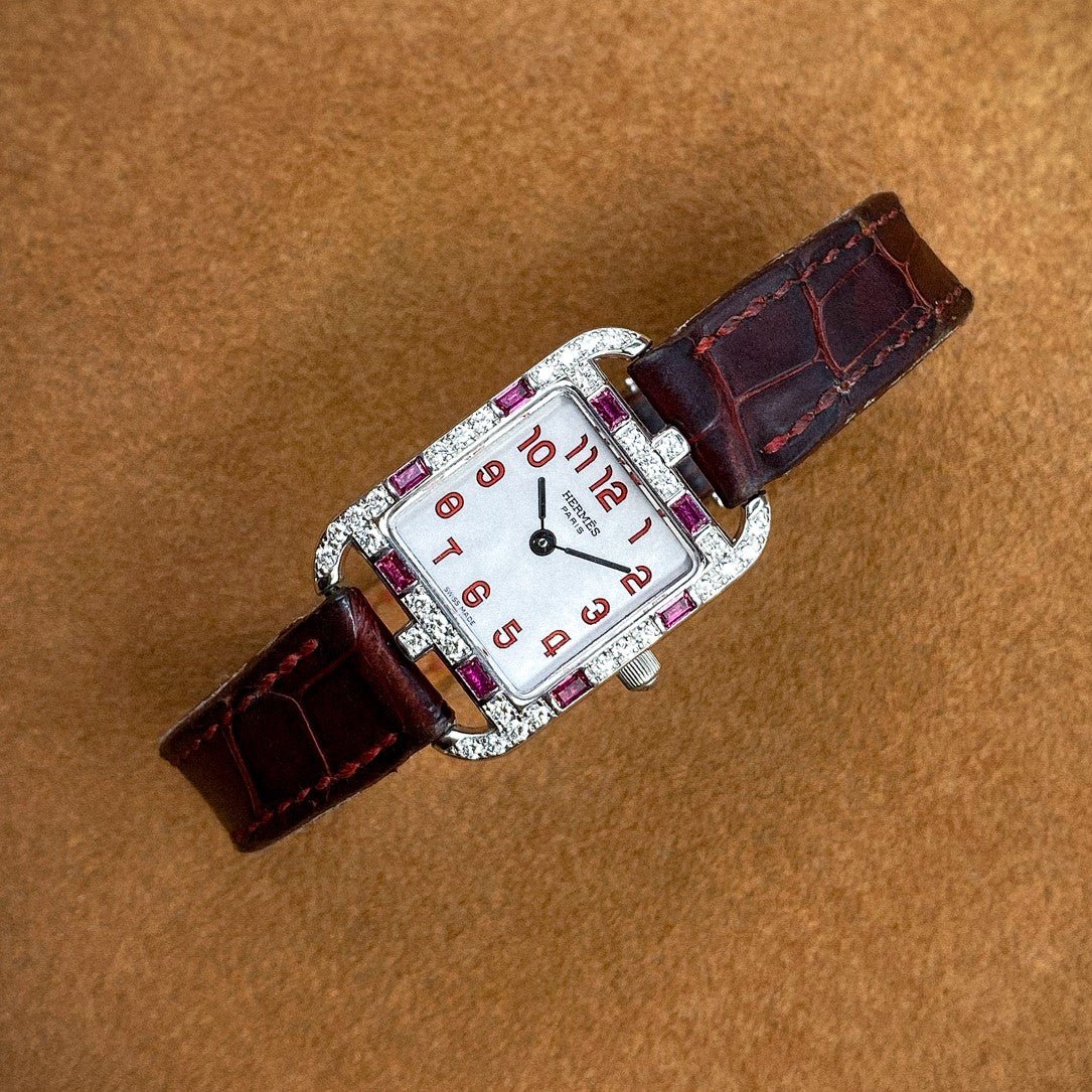 HERMES CAPE COD LADY DIAMANTS ET RUBIS - montre vintage - Contre - Temps Paris