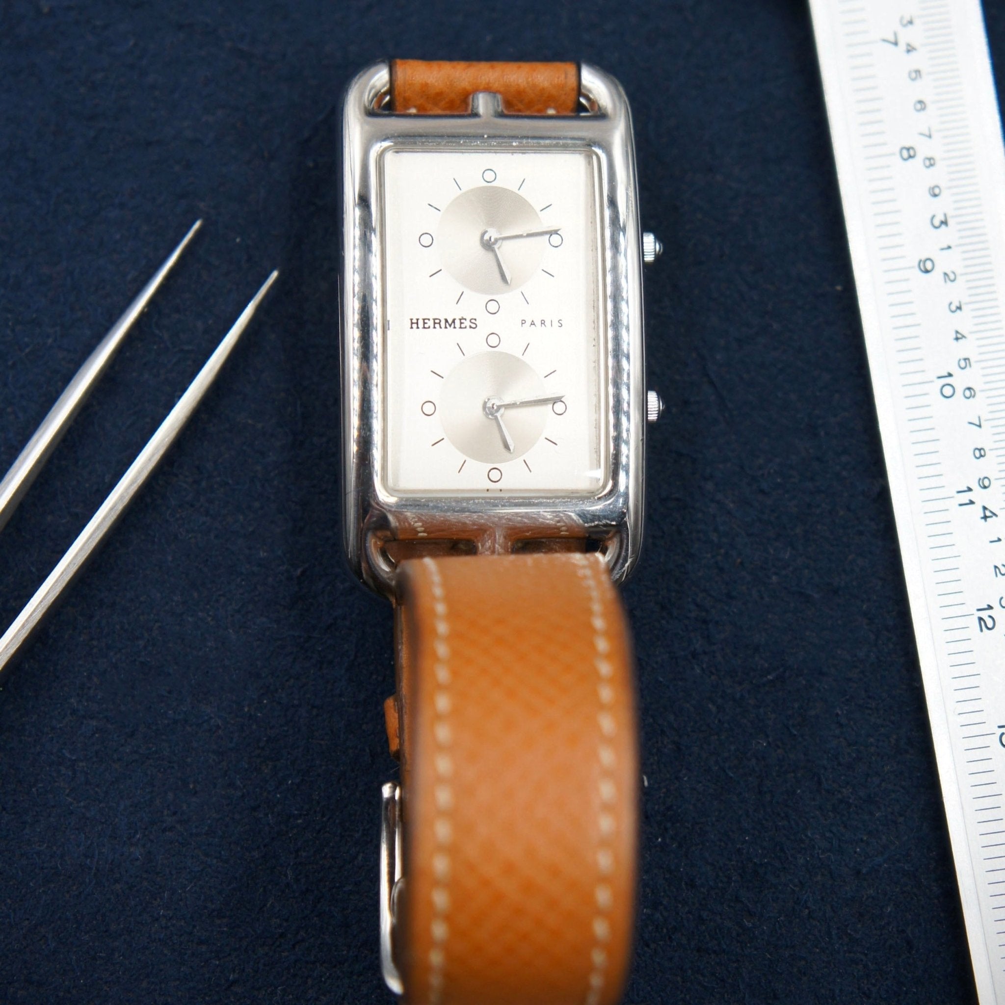 HERMES "CAPE COD DUAL TIME" ACIER - montre vintage - Contre - Temps Paris