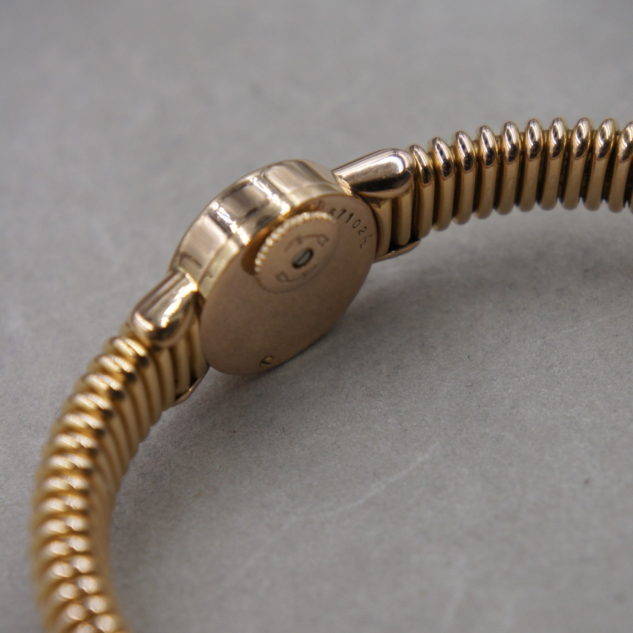 JAEGER - LECOULTRE LADY TUBOGAS OR ROSE - montre vintage - Contre - Temps Paris