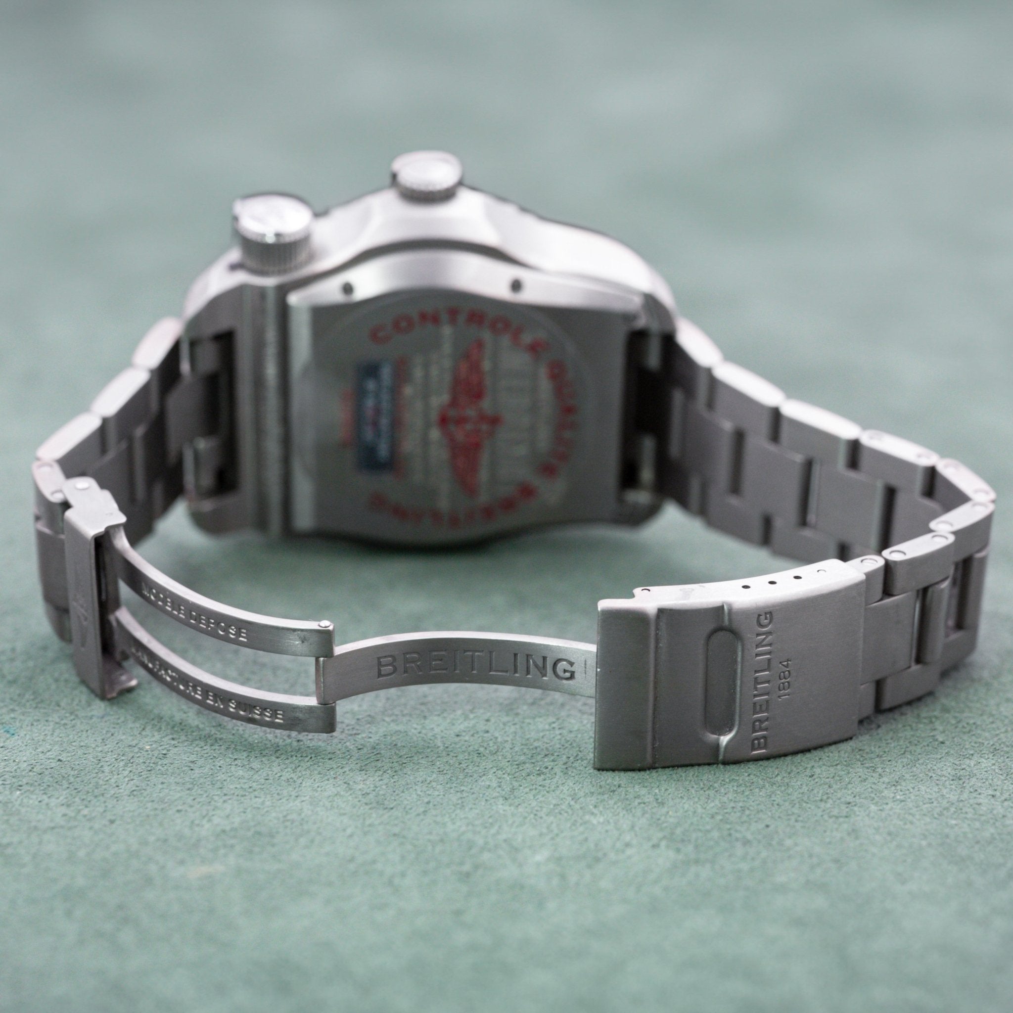 BREITLING EMERGENCY TITANE - montre vintage - Contre - Temps Paris