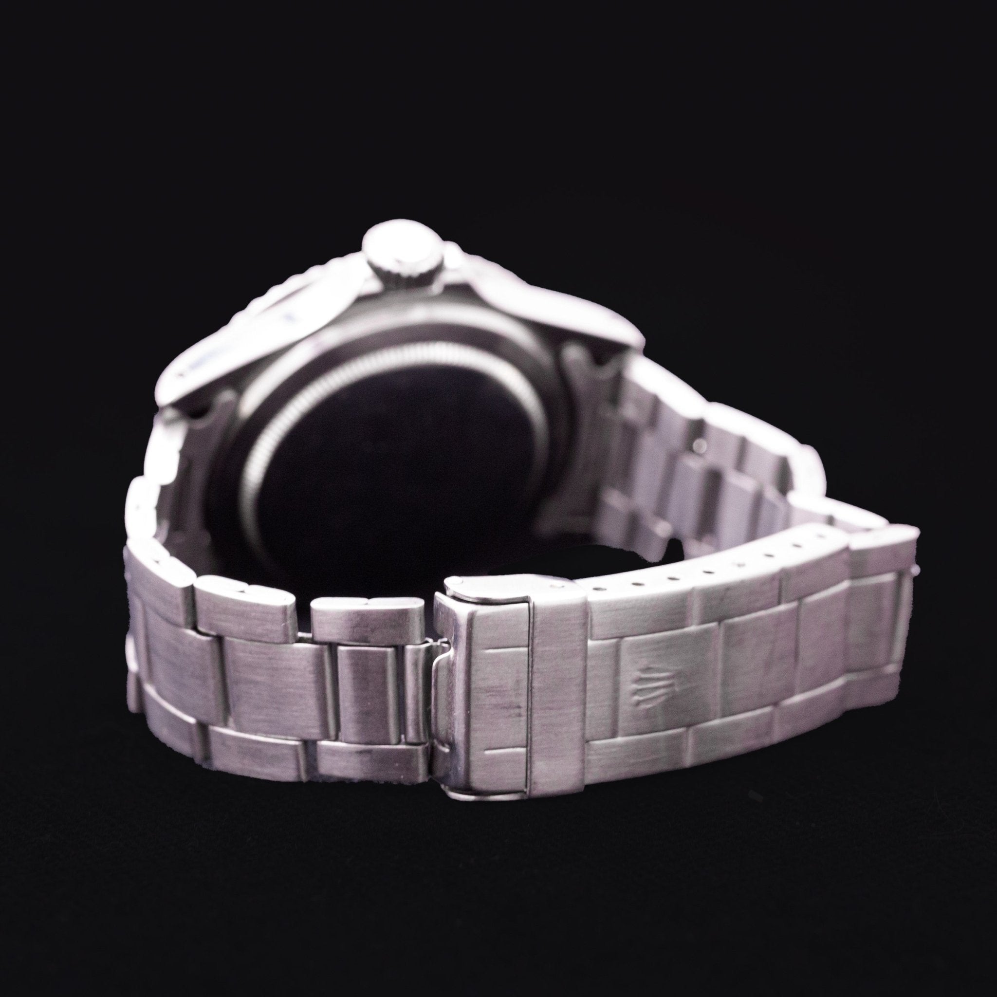 ROLEX SUBMARINER REF 5513 "LUNETTE TROPICALE" - montre vintage - Contre - Temps Paris