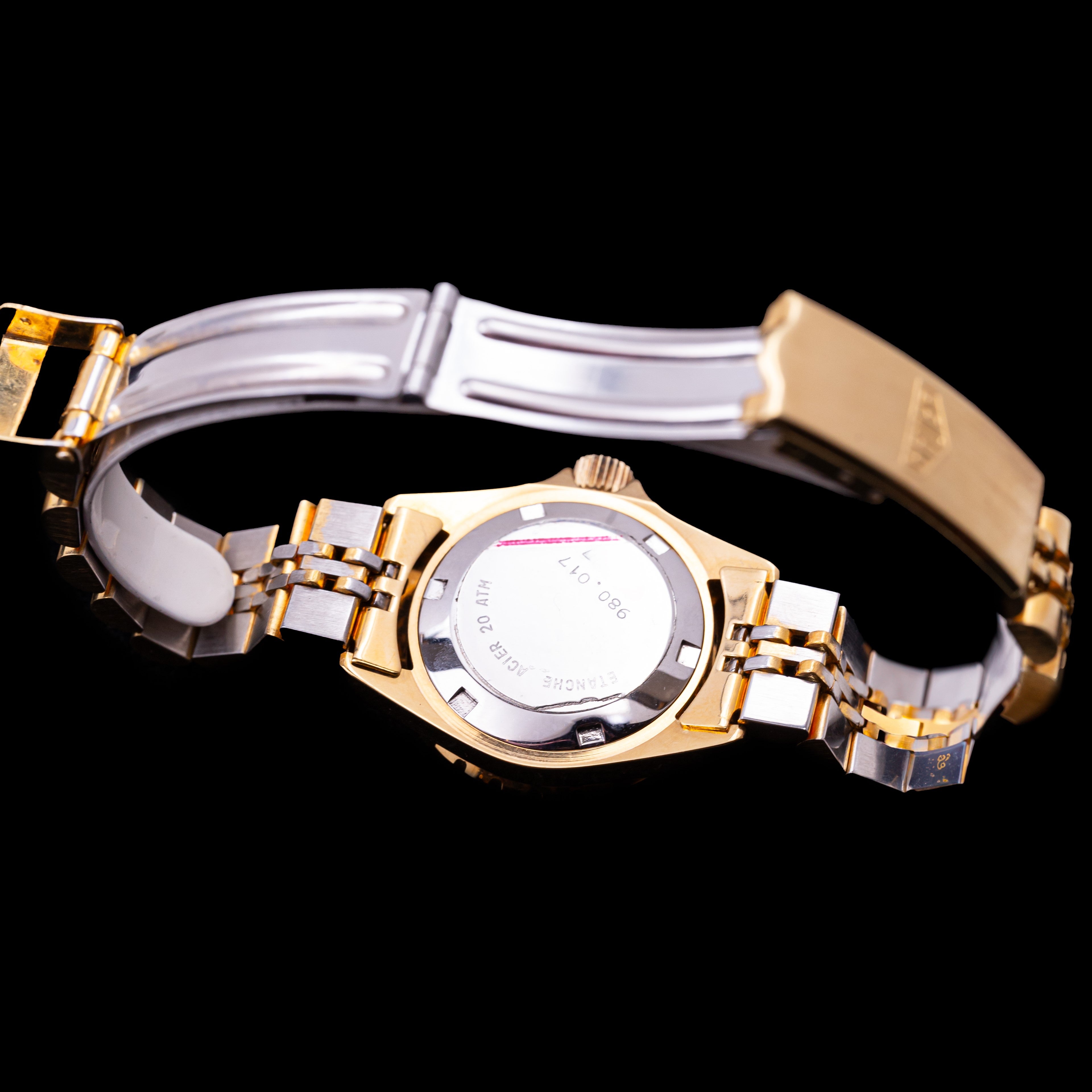 HEUER SERIE 1000 LADY 28MM - NOS