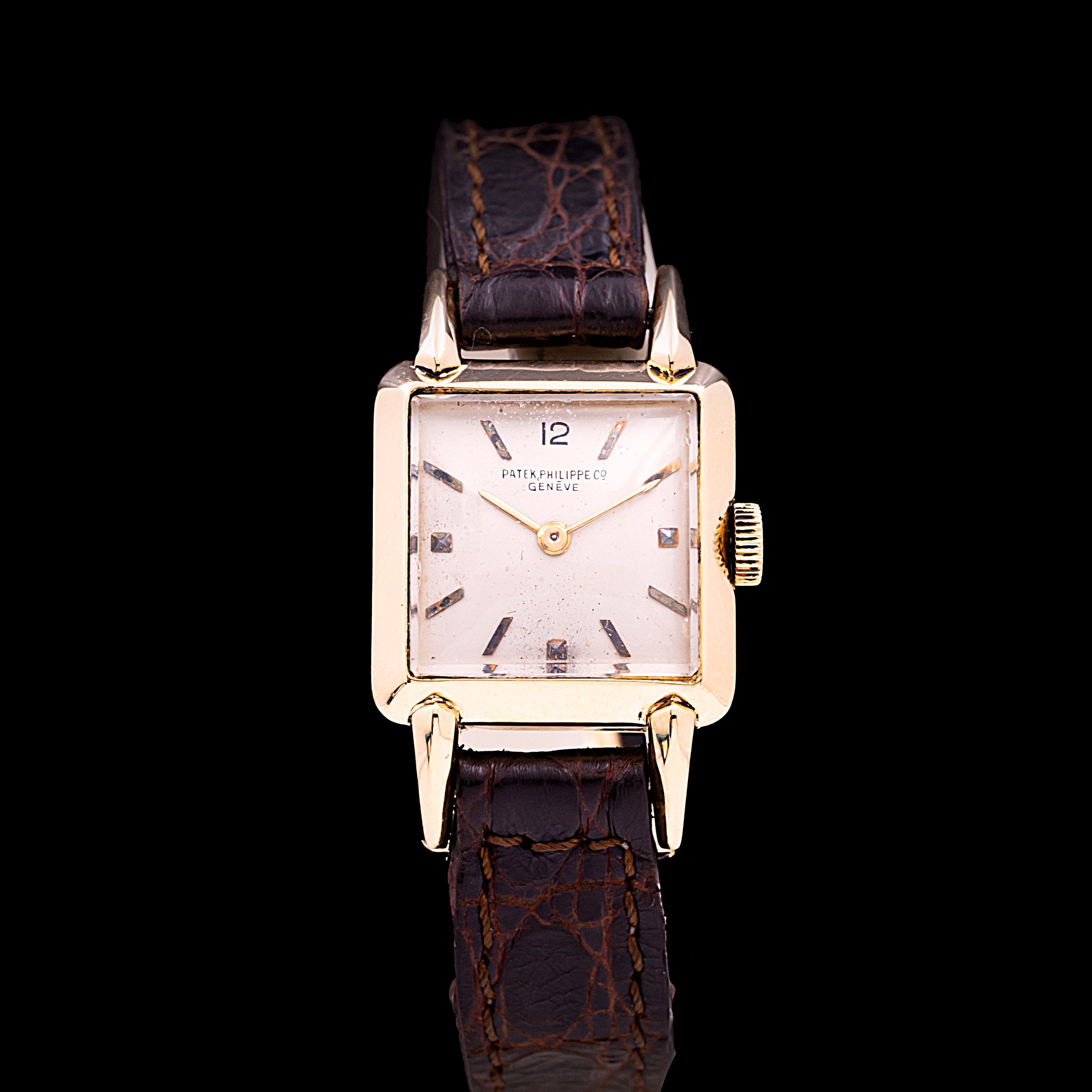 PATEK PHILIPPE VINTAGE CARREE FEMME OR