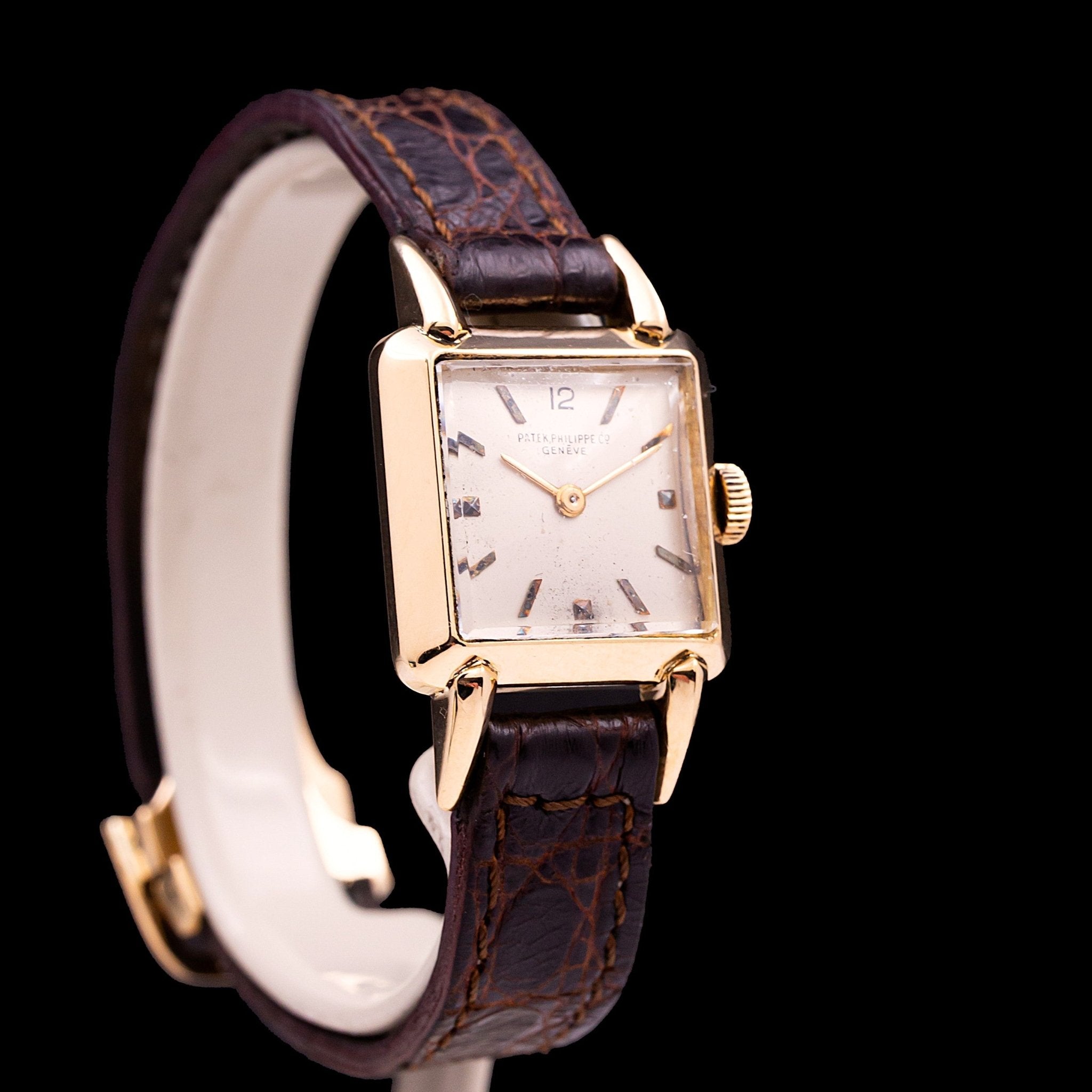 PATEK PHILIPPE VINTAGE CARREE FEMME OR - montre vintage - Contre - Temps Paris