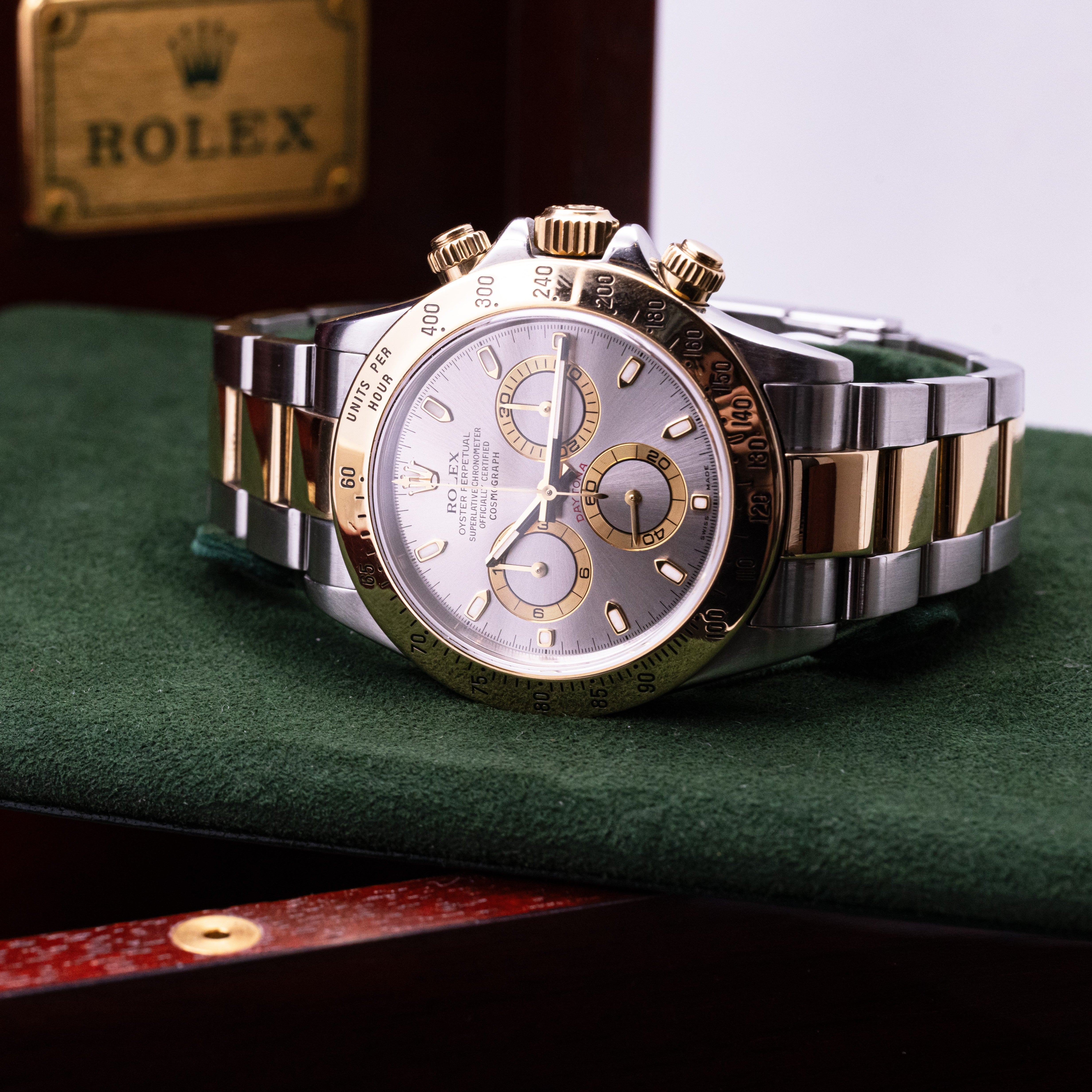 ROLEX COSMOGRAPH DAYTONA 2 TONES GOLD AND STEEL 116523