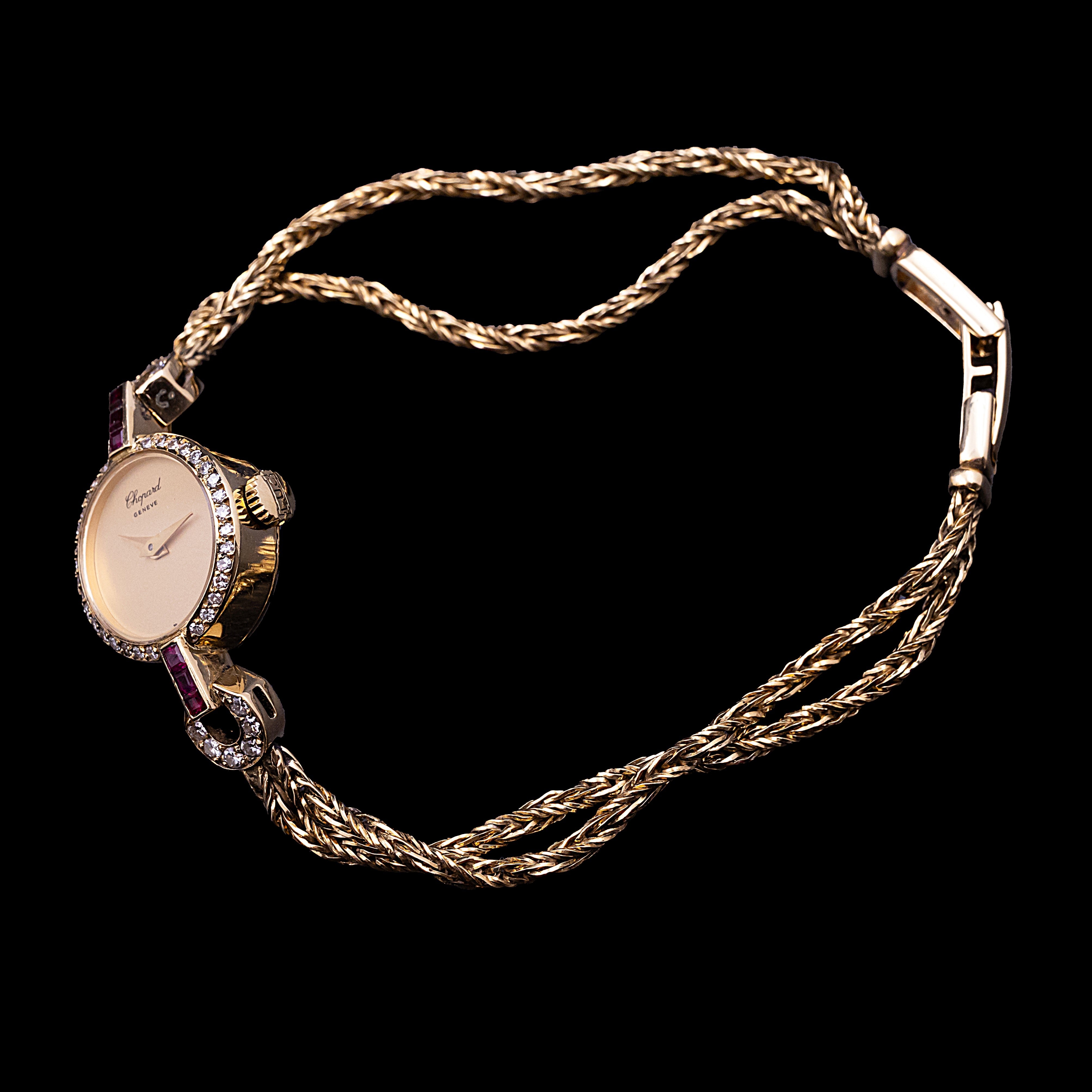 CHOPARD MONTRE HAUTE-JOAILLERIE LADY VINTAGE OR RUBIS ET DIAMANTS