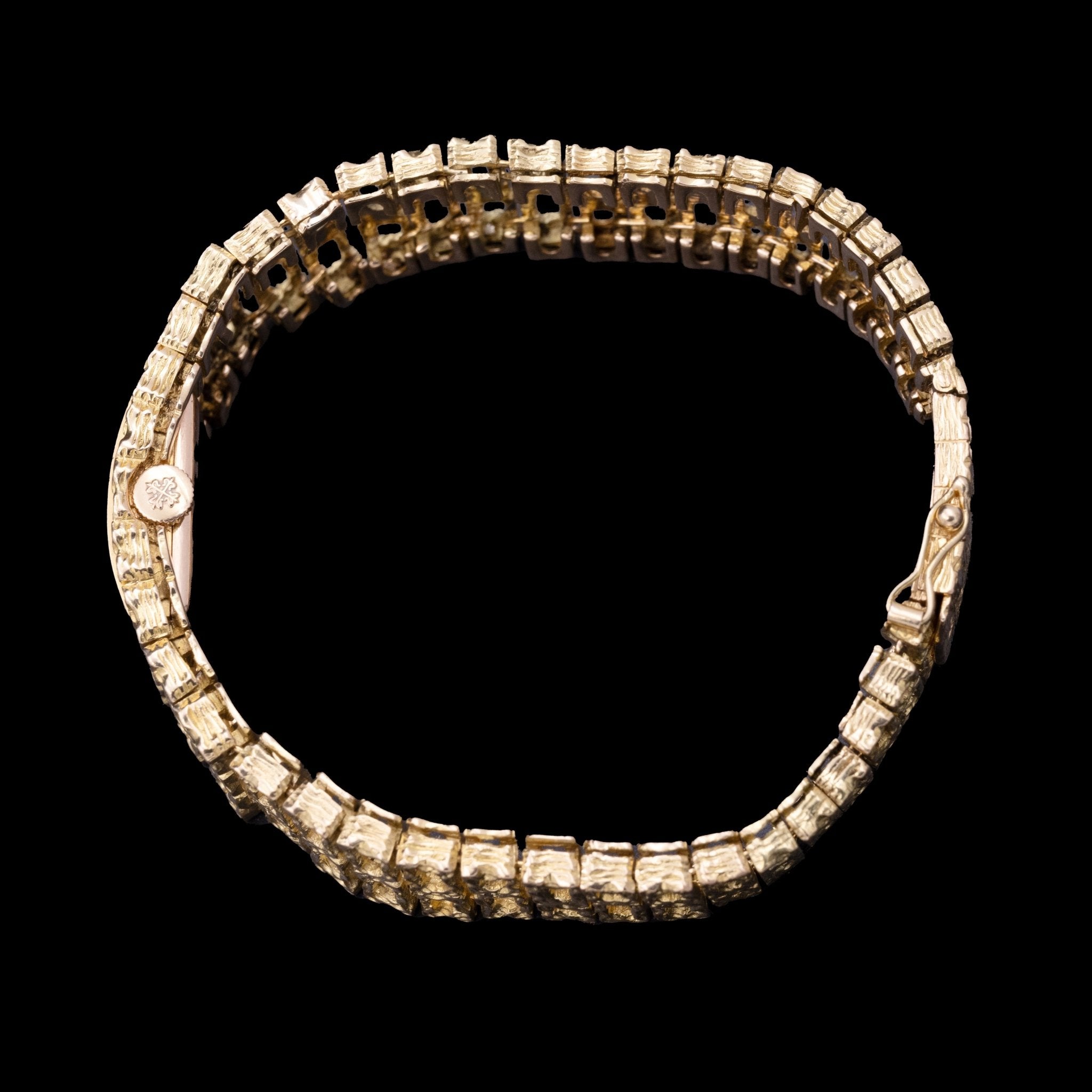 Patek Philippe Ref. 3257/3 — Or jaune 18 carats, années 1960 - montre vintage - Contre - Temps Paris