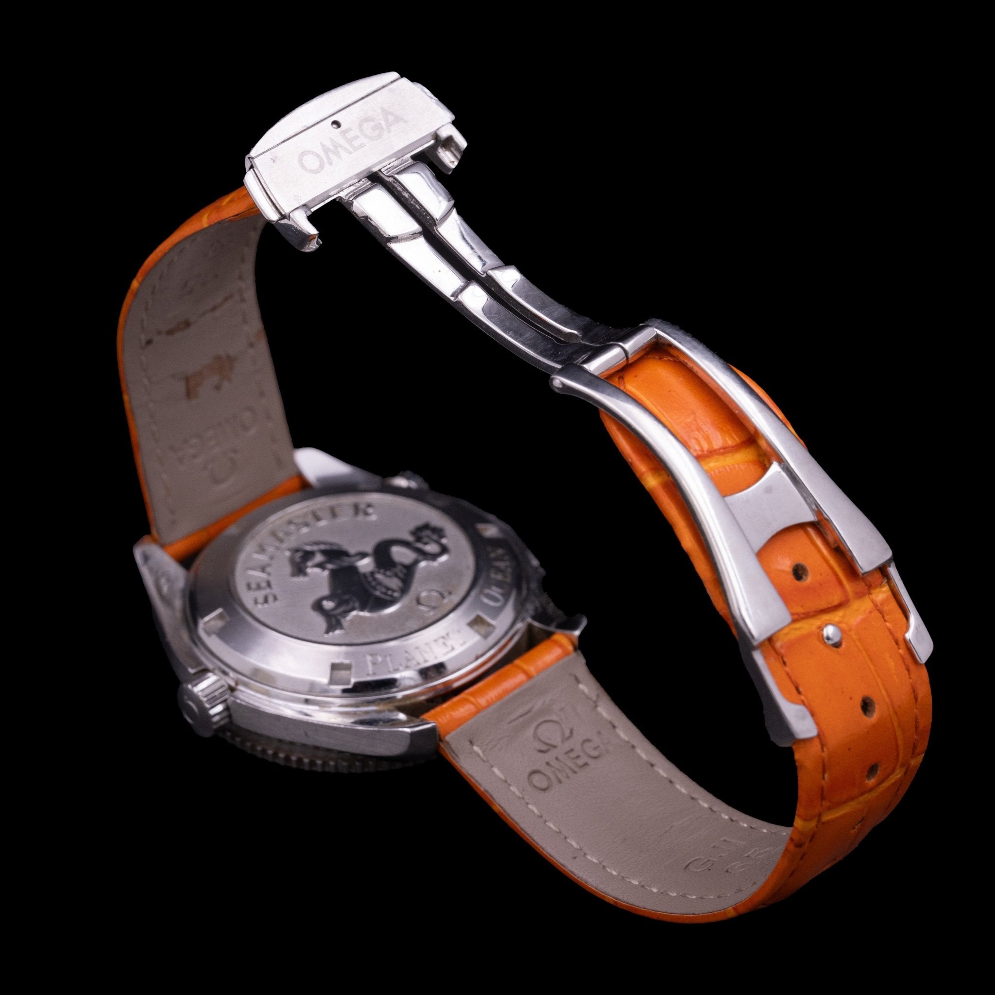Omega Seamaster Planet Ocean Co - Axial 600 m — Acier, circa 2005, lunette orange - montre vintage - Contre - Temps Paris