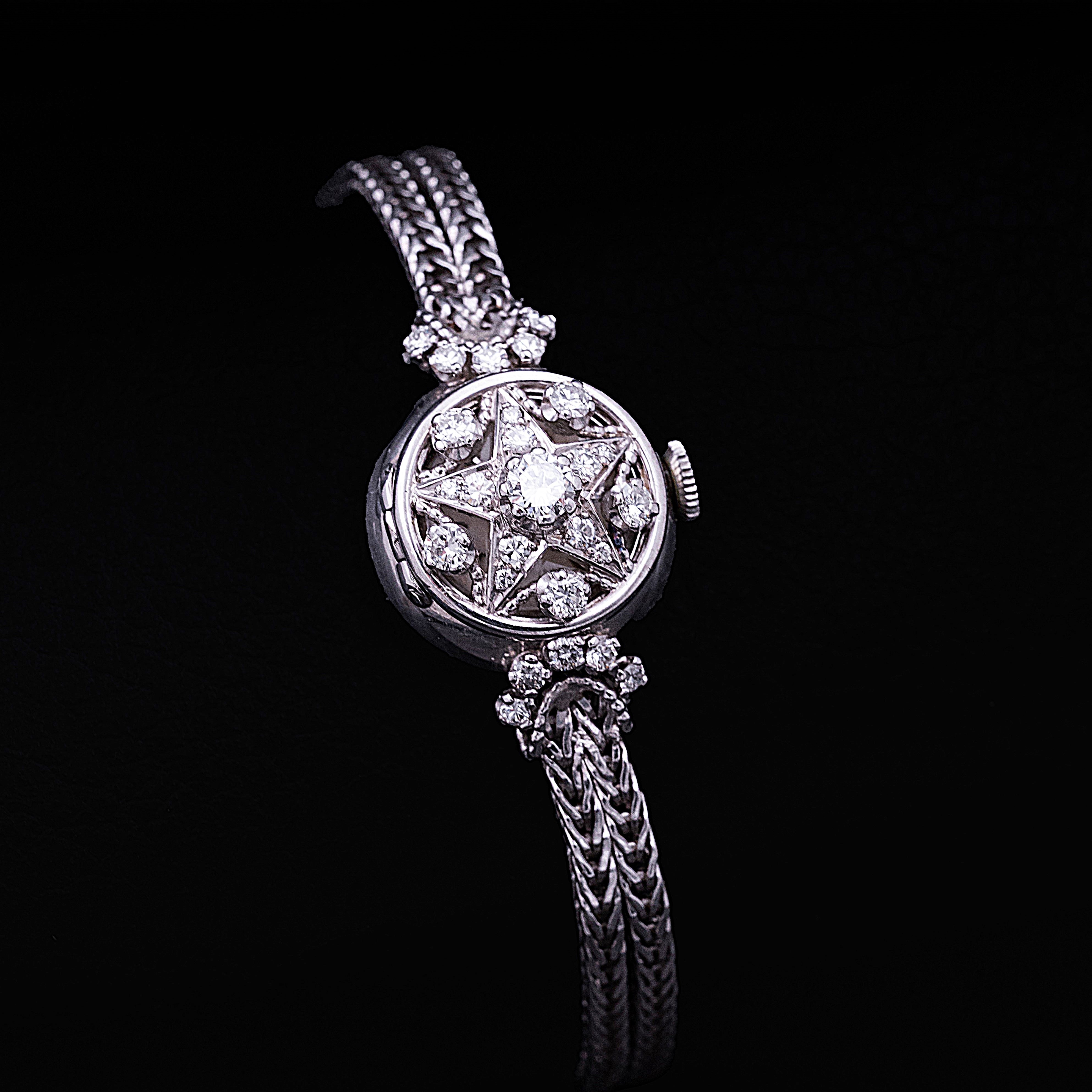 Rolex Precision à capot, Or blanc et diamants, années 50
