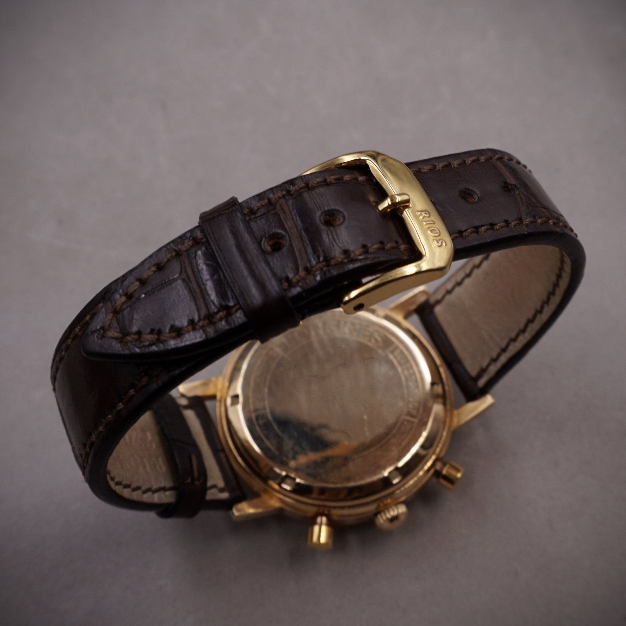 LONGINES CHRONOGRAPHE FLYBACK OR ROSE - montre vintage - Contre - Temps Paris