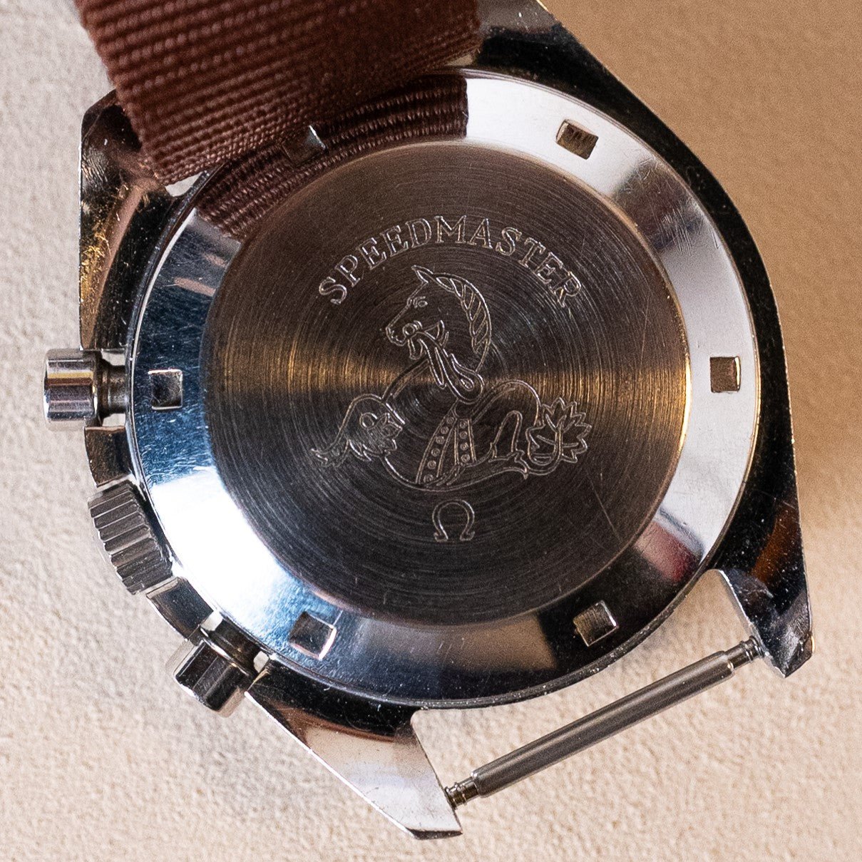 OMEGA SPEEDMASTER MOONWATCH PRE - MOON CAL 861 - montre vintage - Contre - Temps Paris