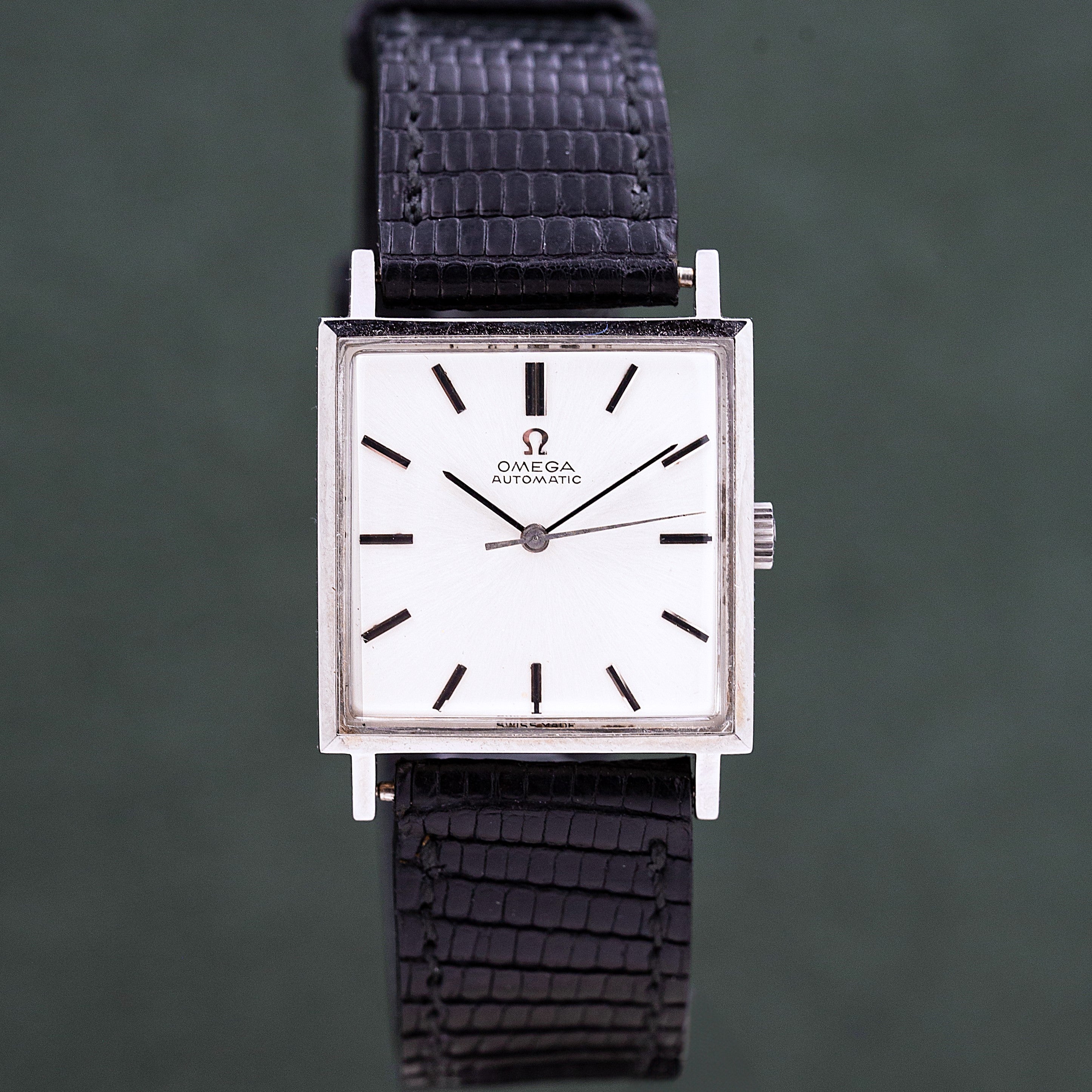 OMEGA CLASSIQUE CARREE AUTOMATIQUE