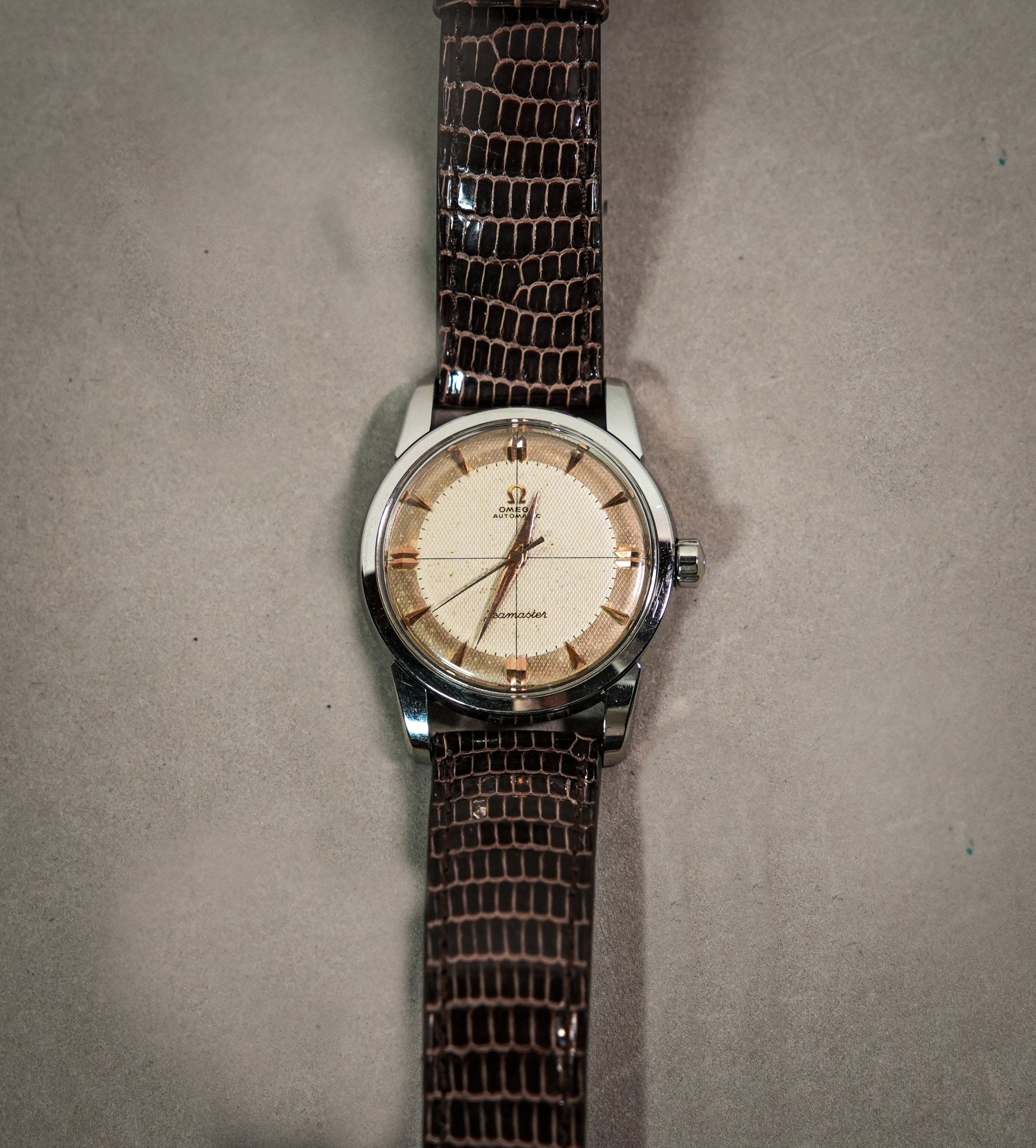 OMEGA SEAMASTER NID D'ABEILLES 2 TONS - montre vintage - Contre - Temps Paris