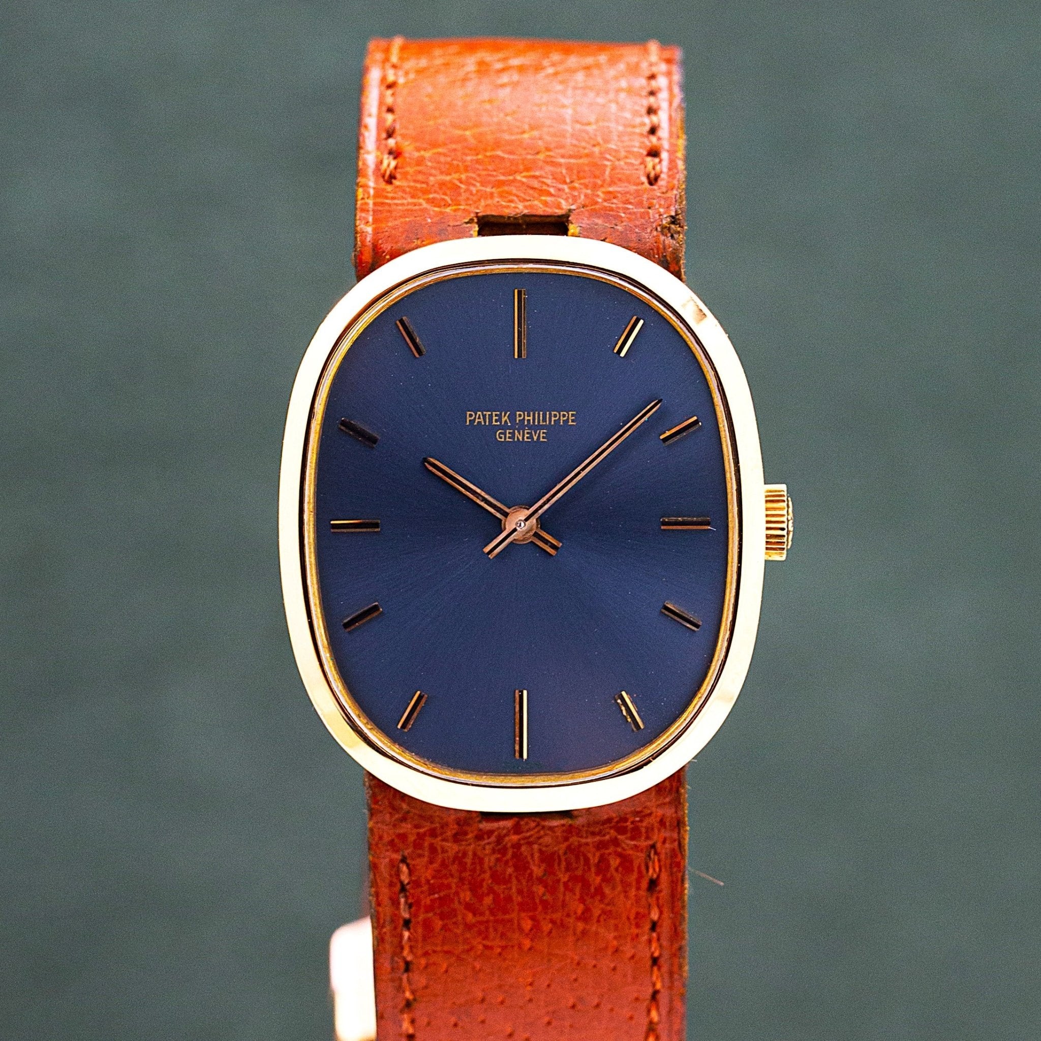 PATEK PHILIPPE ELLIPSE OR - montre vintage - Contre - Temps Paris