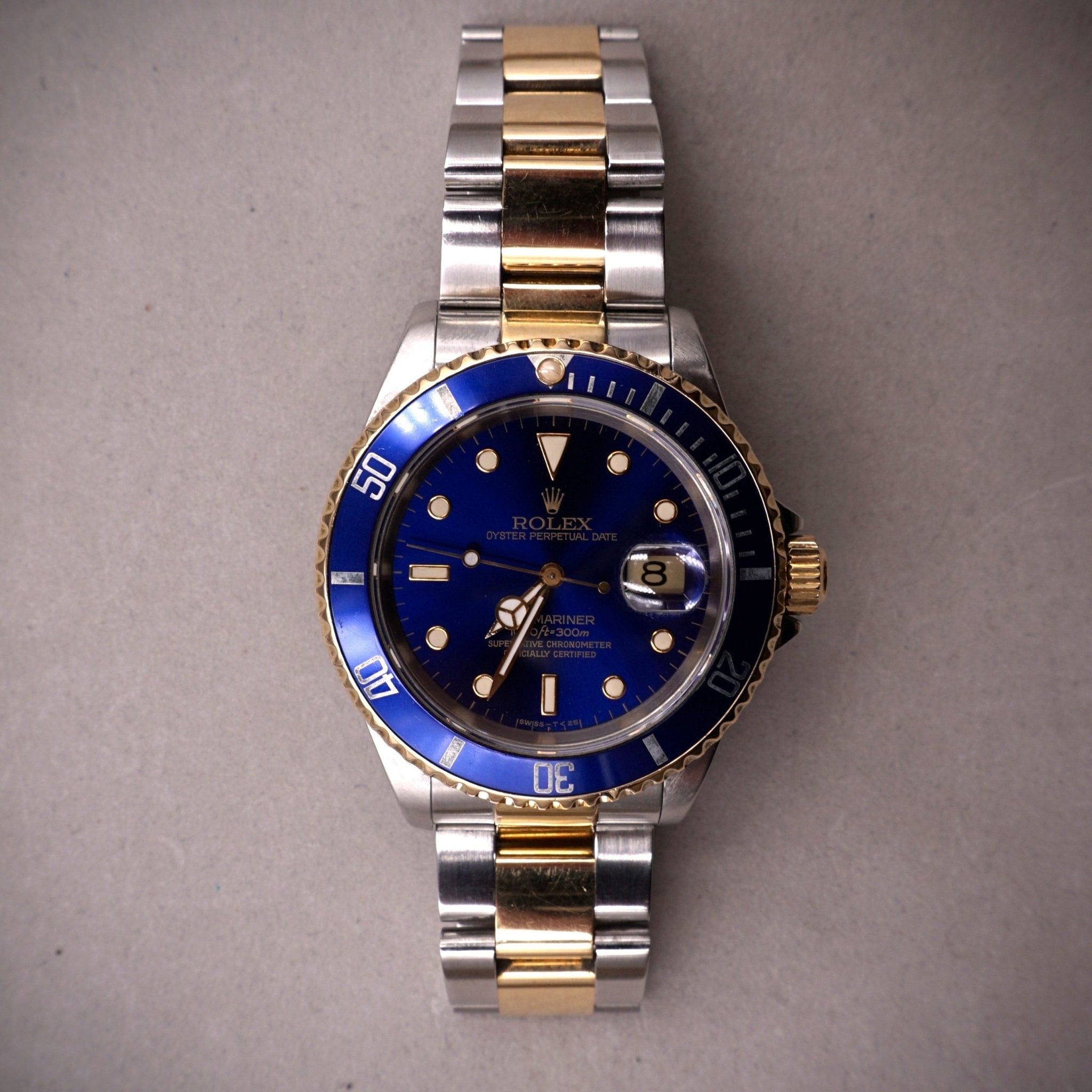 ROLEX SUBMARINER DATE OR ET ACIER BLEUE - montre vintage - Contre - Temps Paris