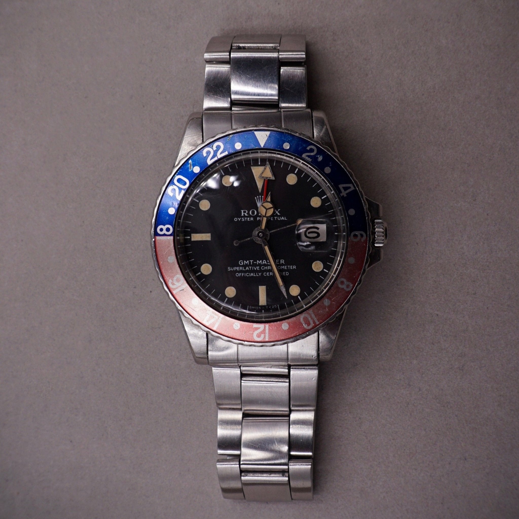 ROLEX GMT MASTER REF 1675 - montre vintage - Contre - Temps Paris