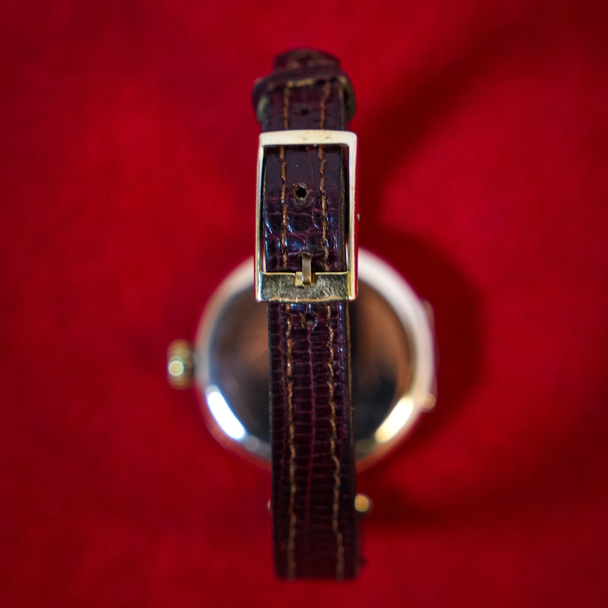 ROLEX LADY BOITE A CHARNIERE OR ROSE - montre vintage - Contre - Temps Paris