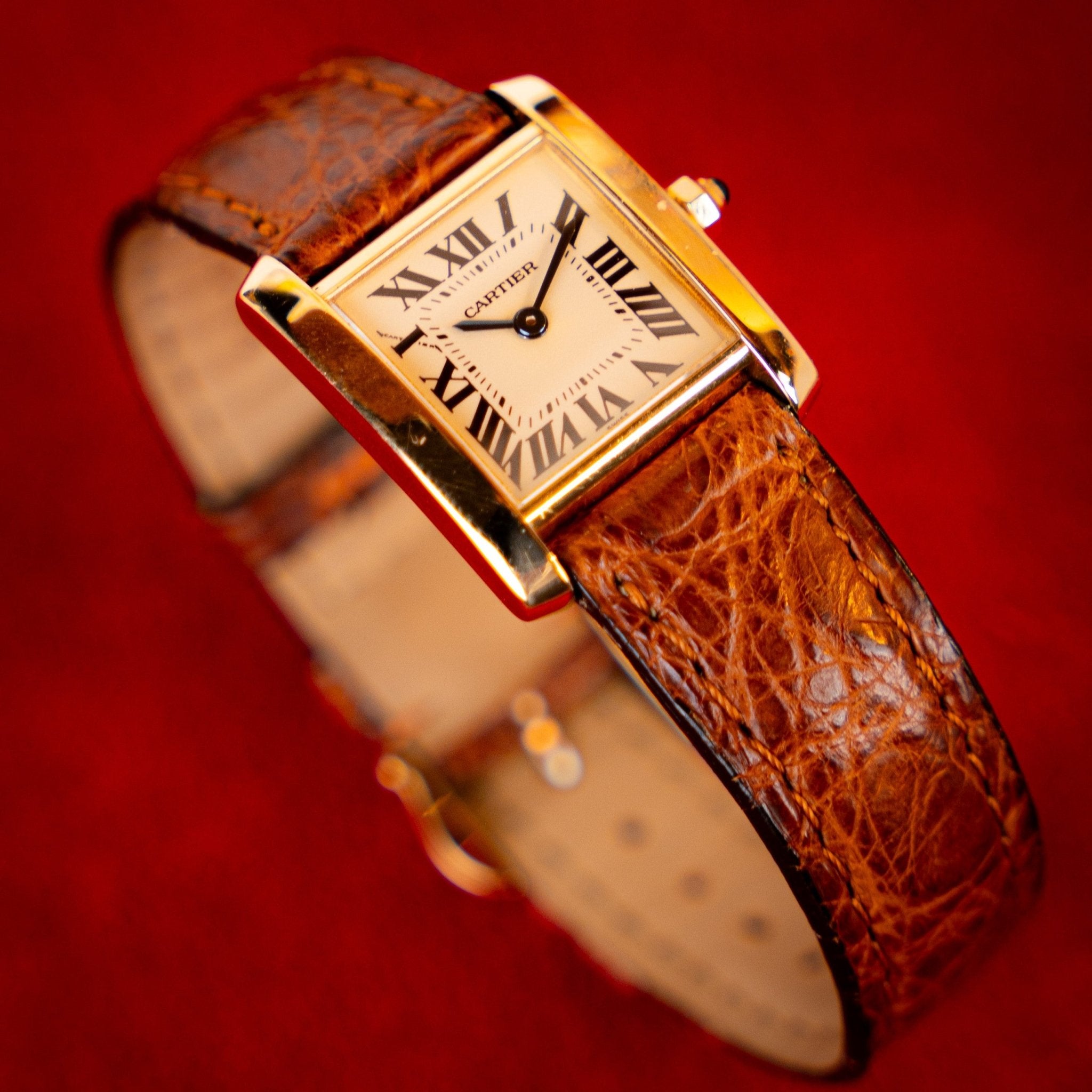 CARTIER TANK FRANCAISE FEMME OR - montre vintage - Contre - Temps Paris