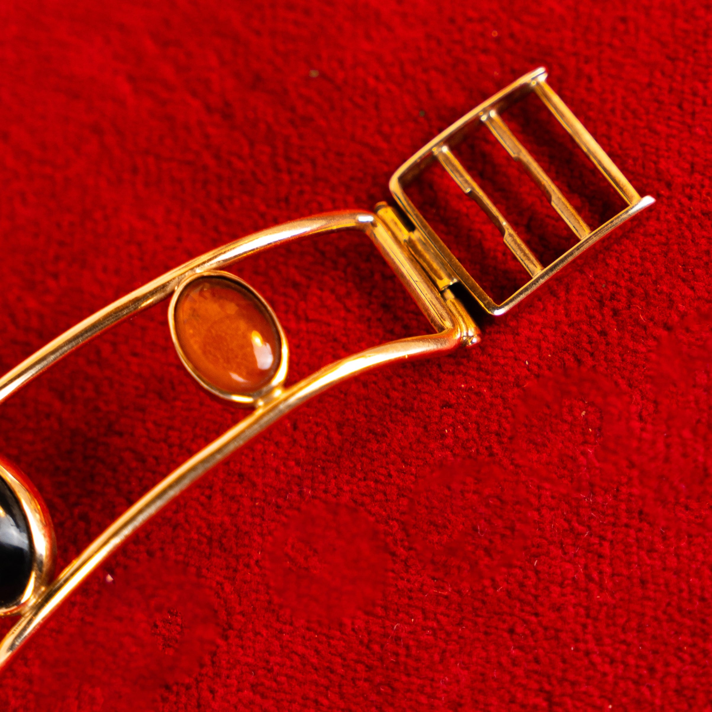 IWC SCHAFFHAUSEN YELLOW GOLD BRACELET