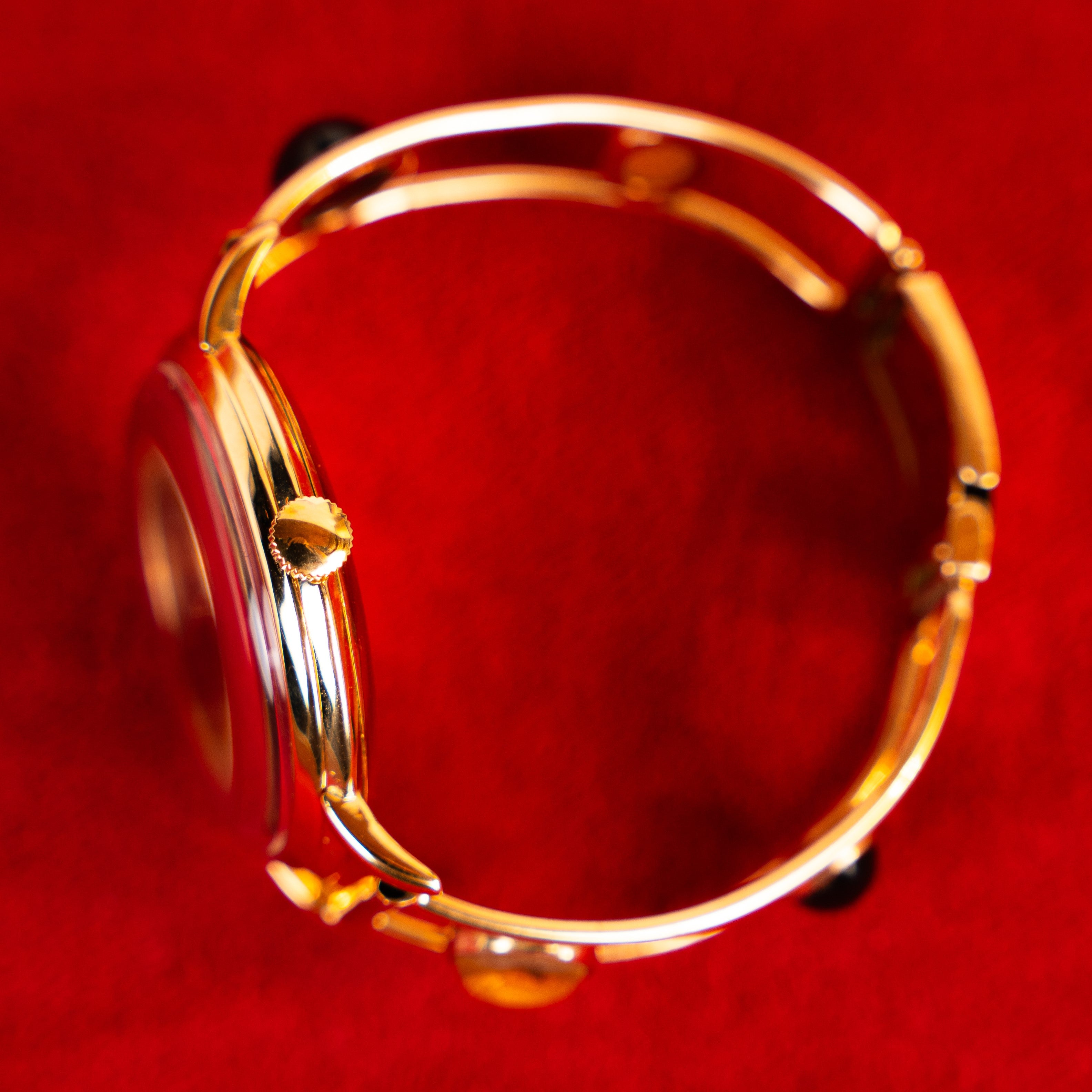 IWC SCHAFFHAUSEN YELLOW GOLD BRACELET