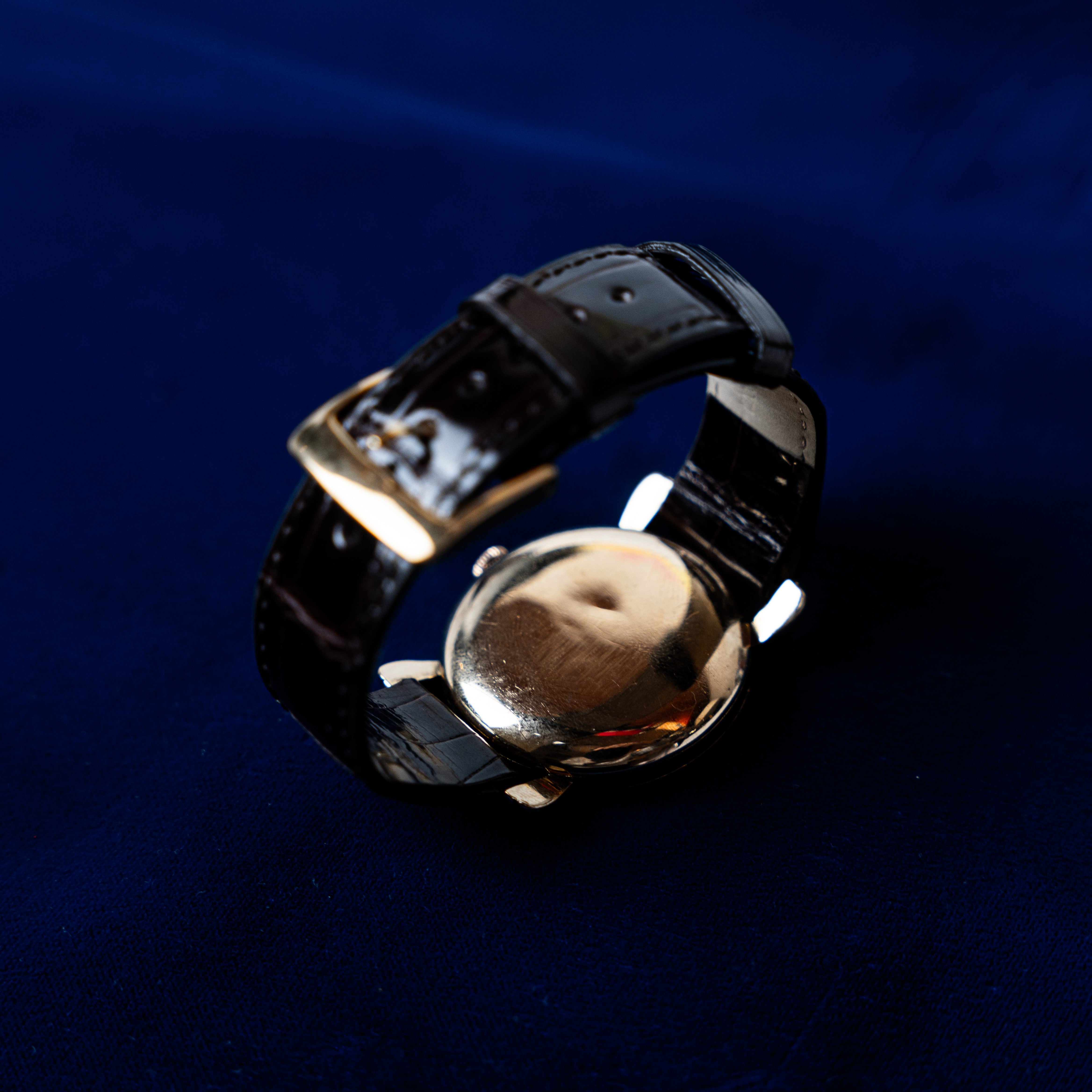 OMEGA BUMPER AUTOMATIC OR ROSE