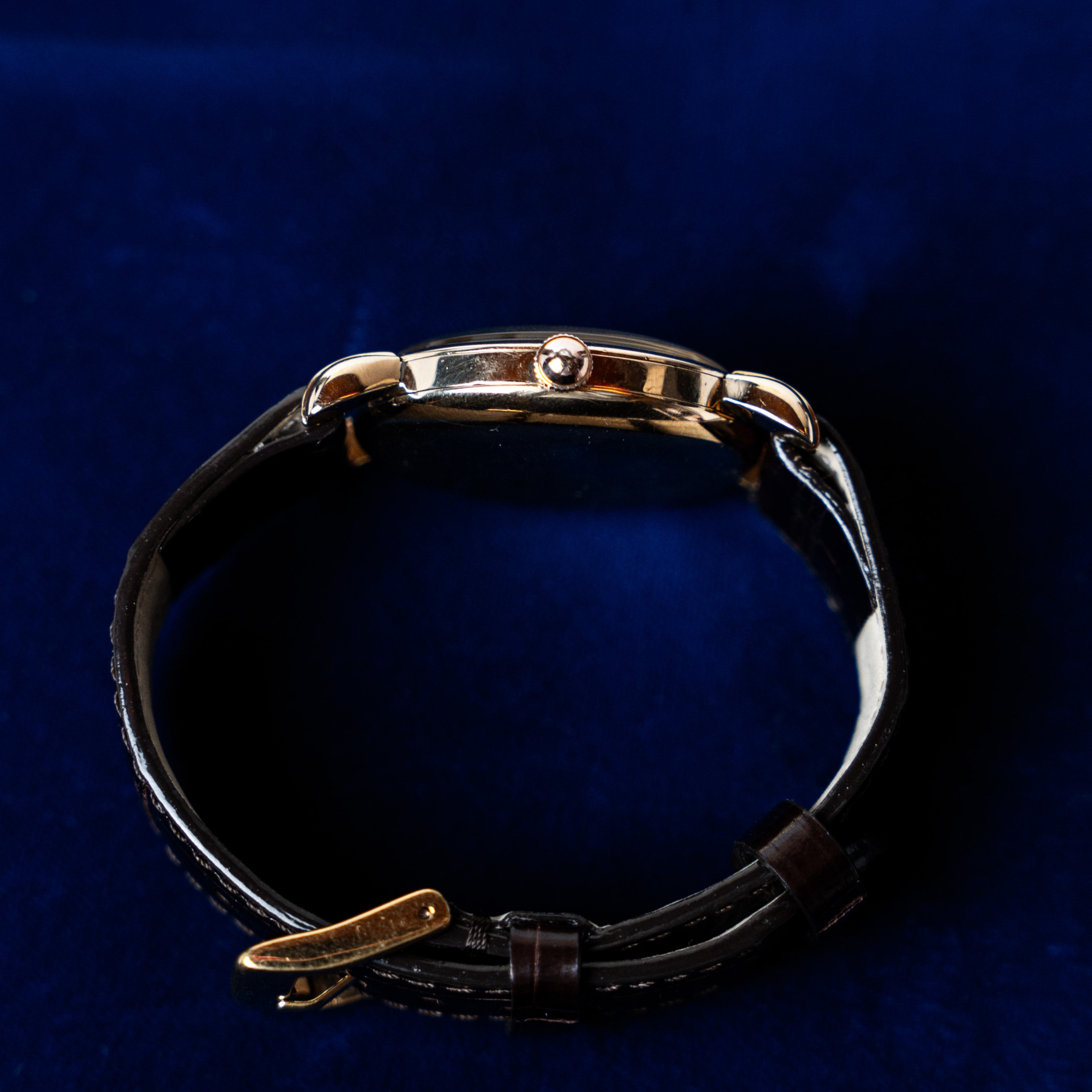 OMEGA BUMPER AUTOMATIC OR ROSE