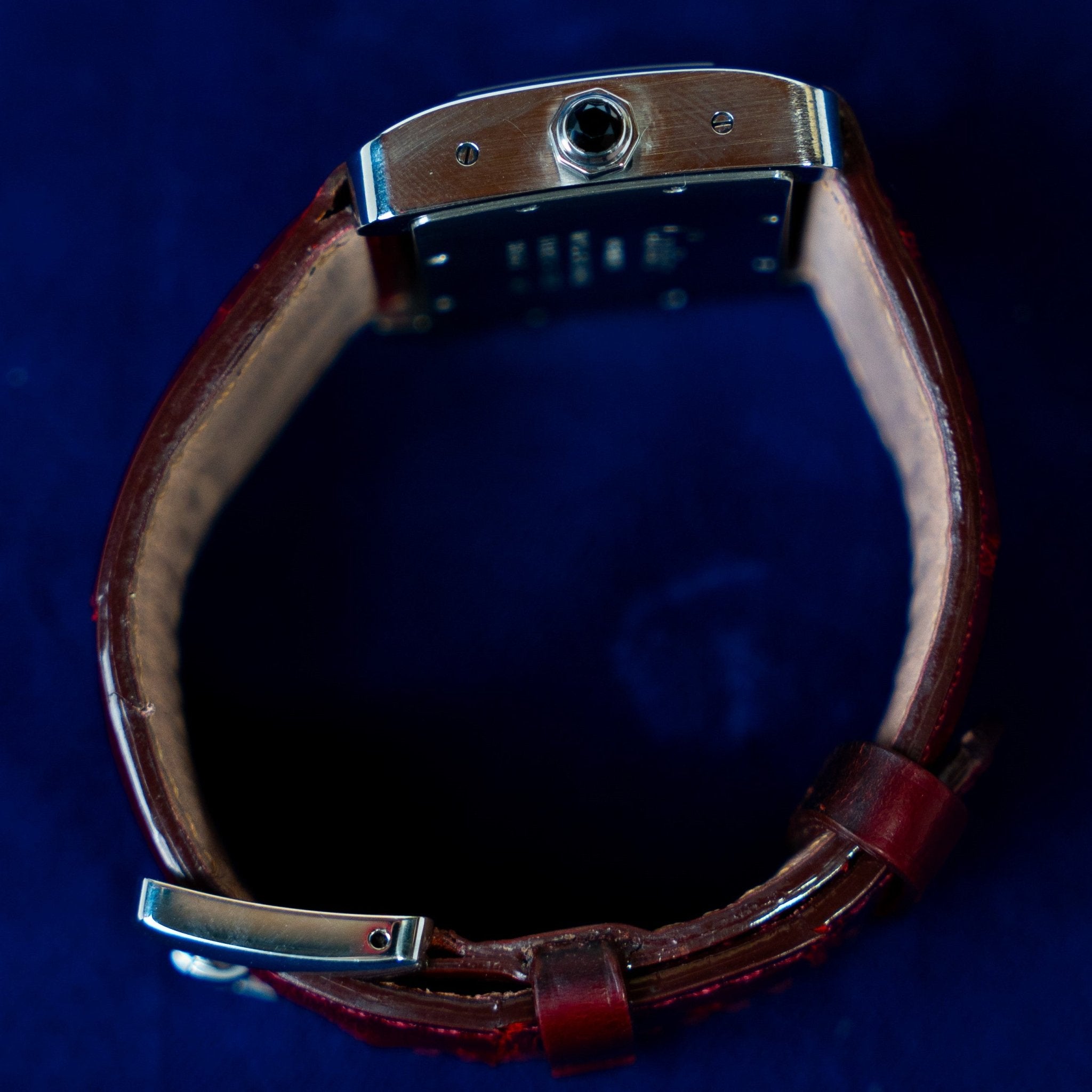CARTIER TANK DIVAN ACIER HOMME - montre vintage - Contre - Temps Paris