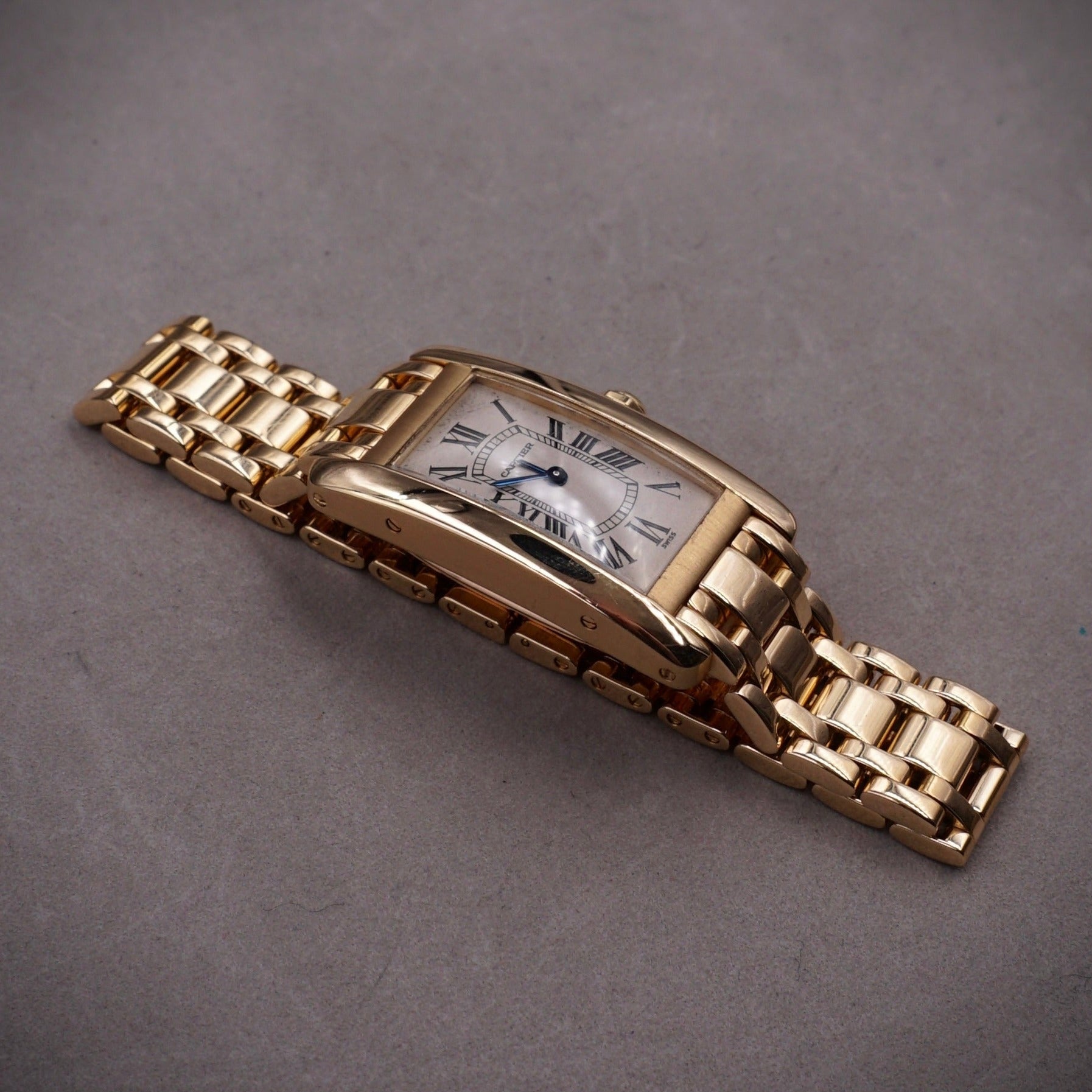 CARTIER AMERICAN TANK ALL GOLD