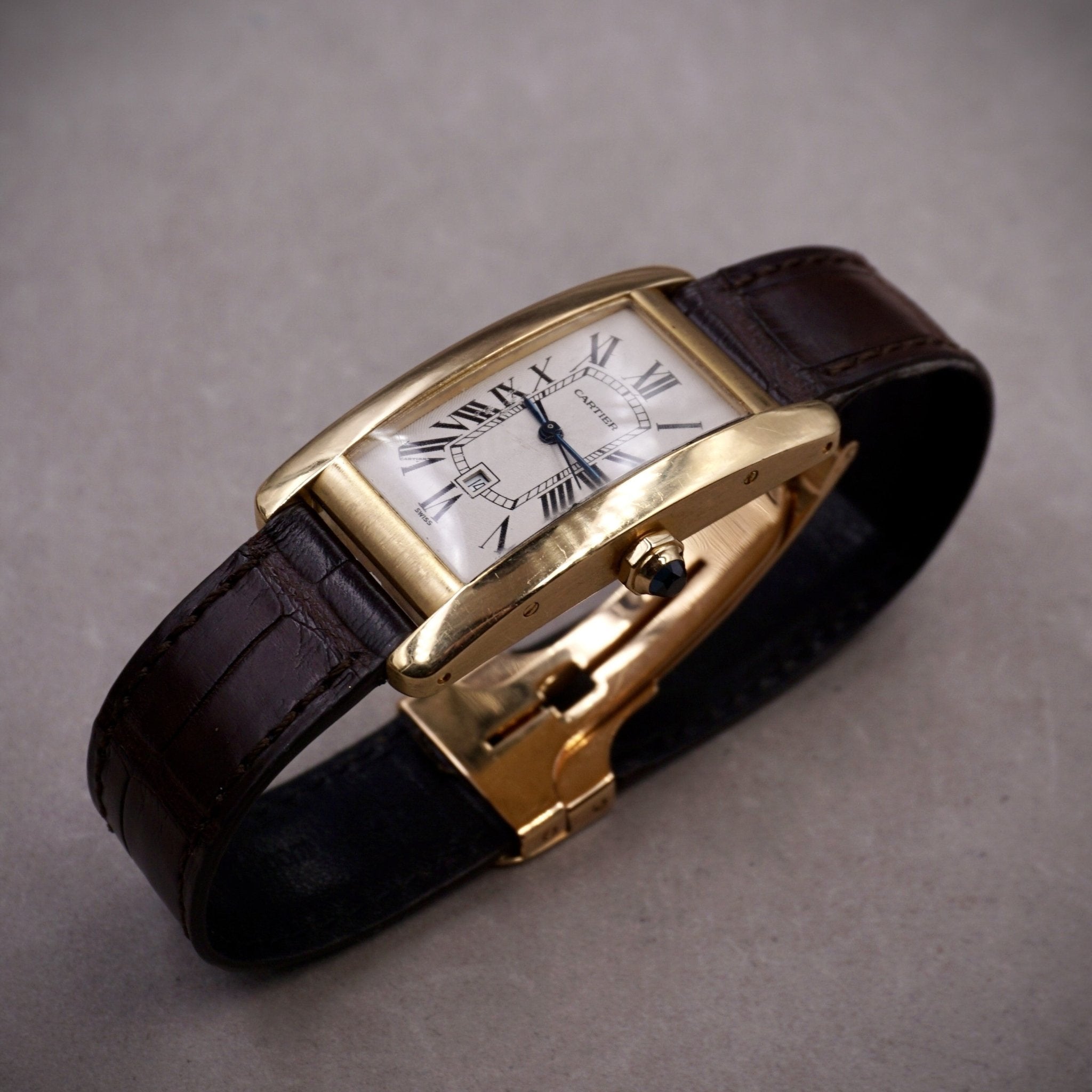 CARTIER TANK AMERICAINE HOMME OR JAUNE - montre vintage - Contre - Temps Paris