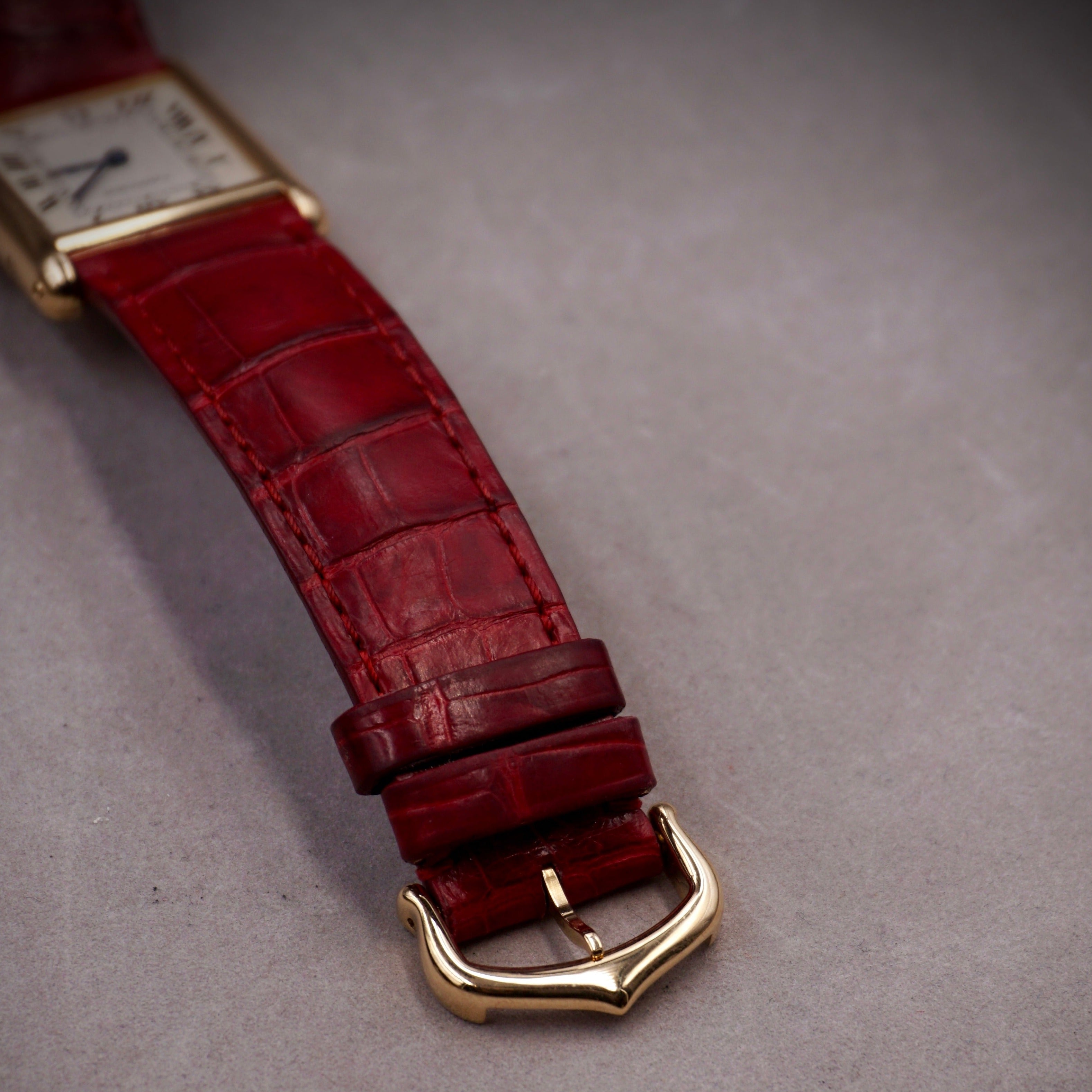 CARTIER TANK "LOUIS CARTIER" YELLOW GOLD