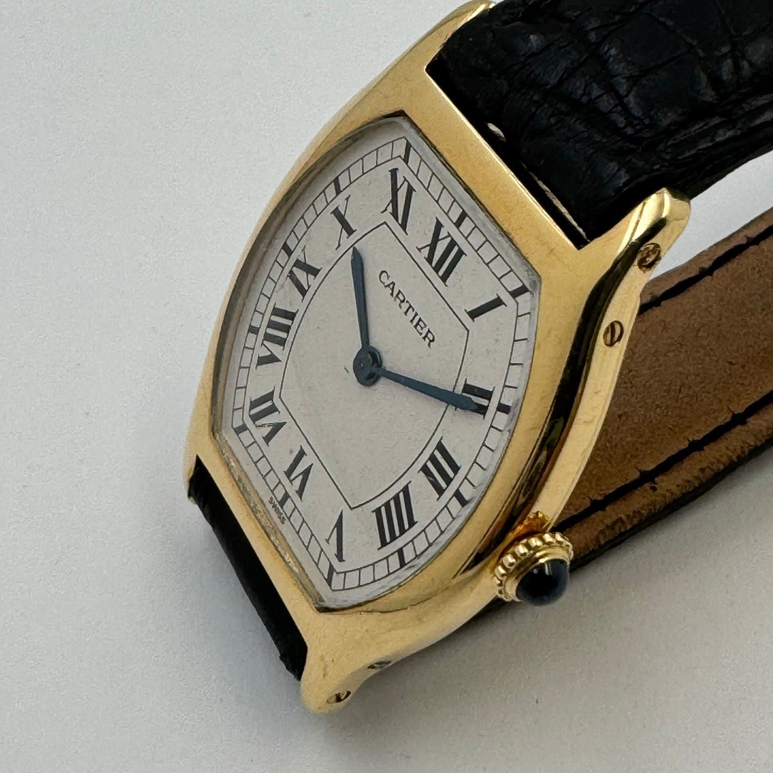 CARTIER TORTUE EXTRA FLAT MEN GOLD