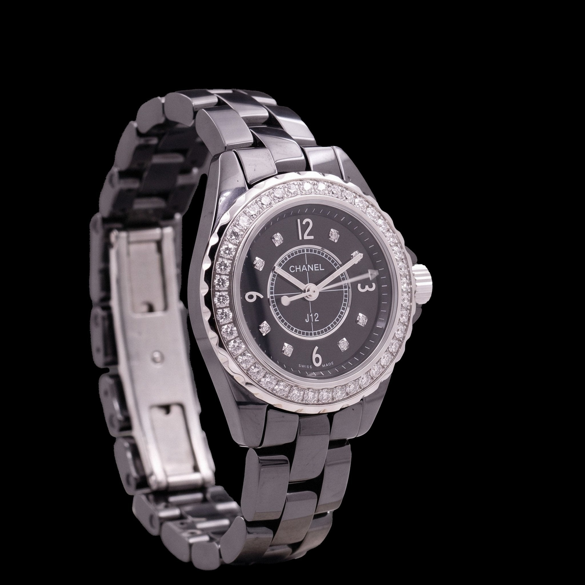 Chanel J12 Noire Lunette Diamants Ref. H2571, 2012 - montre vintage - Contre - Temps Paris