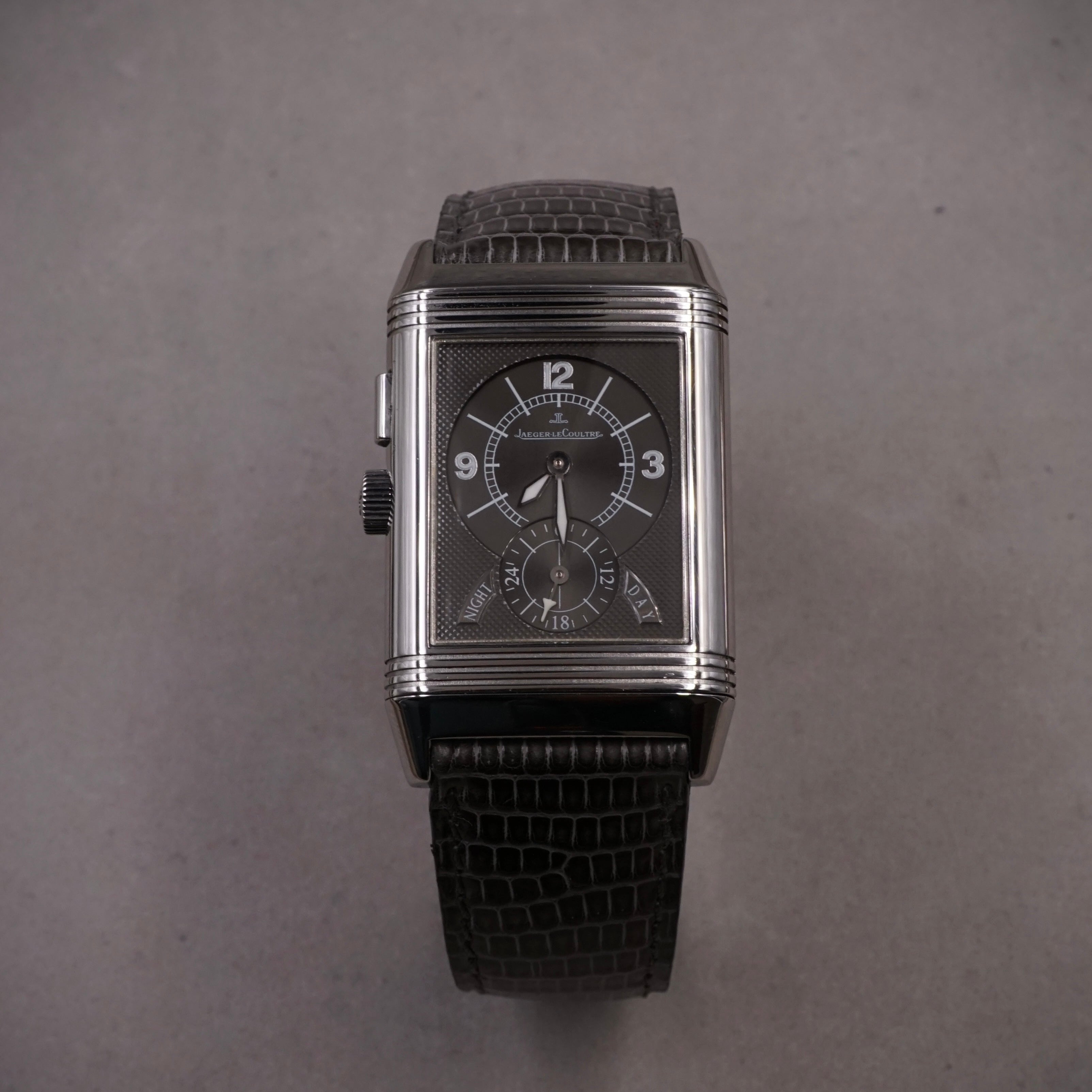 JAEGER LECOULTRE - REVERSO - DUOFACE BUTTON GMT