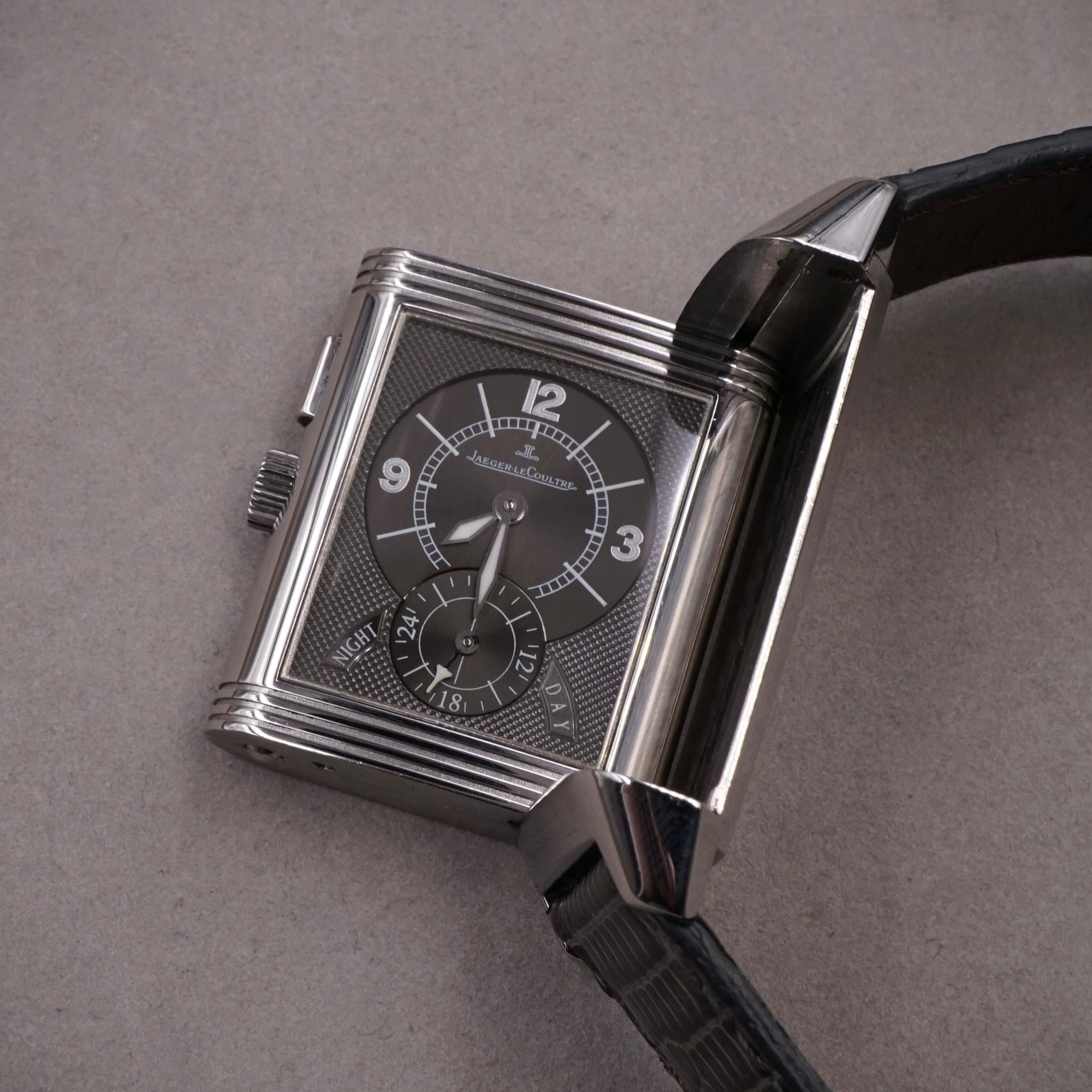 JAEGER LECOULTRE - REVERSO - DUOFACE BUTTON GMT