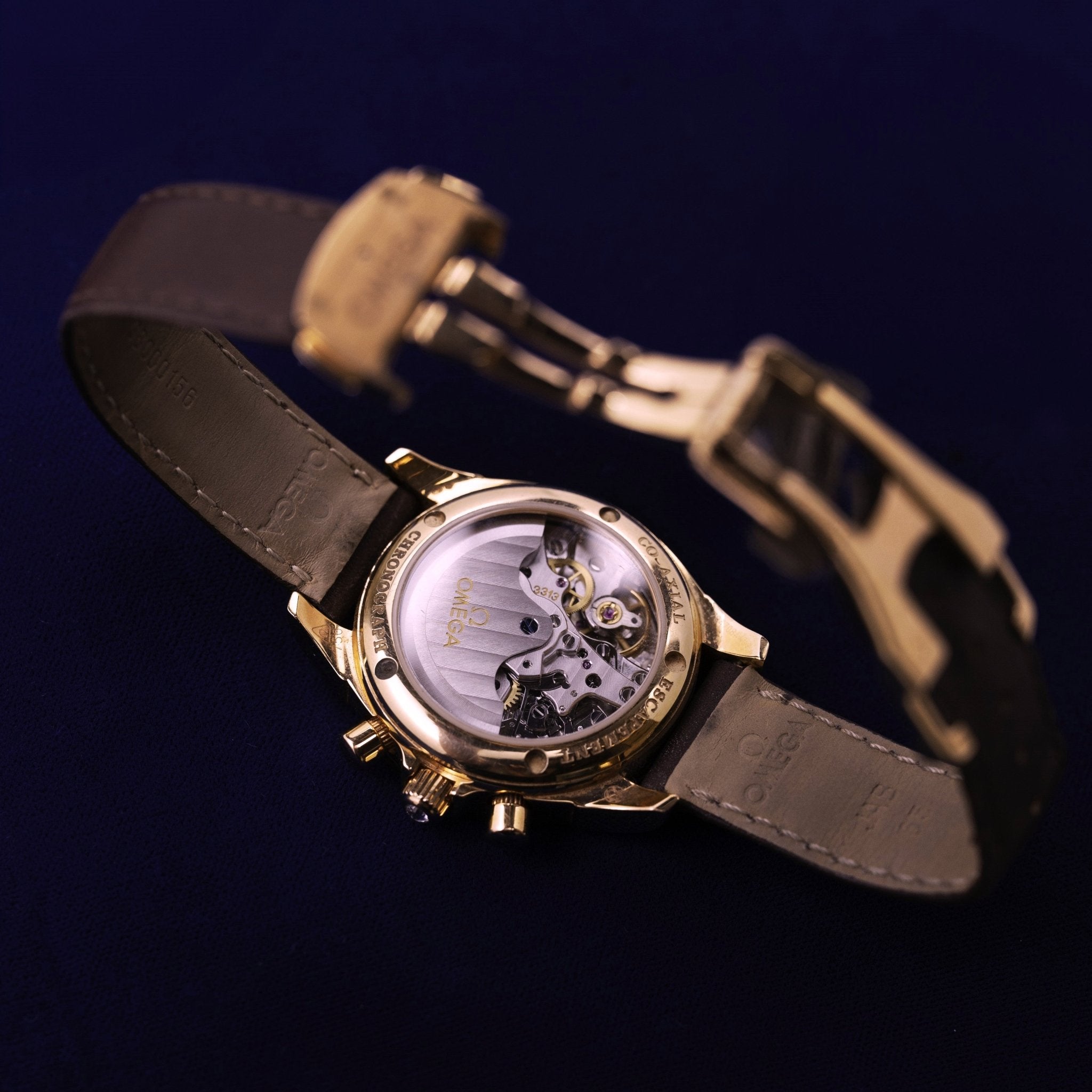 OMEGA DE VILLE CHRONOGRAPHE OR ROSE ET DIAMANTS - montre vintage - Contre - Temps Paris