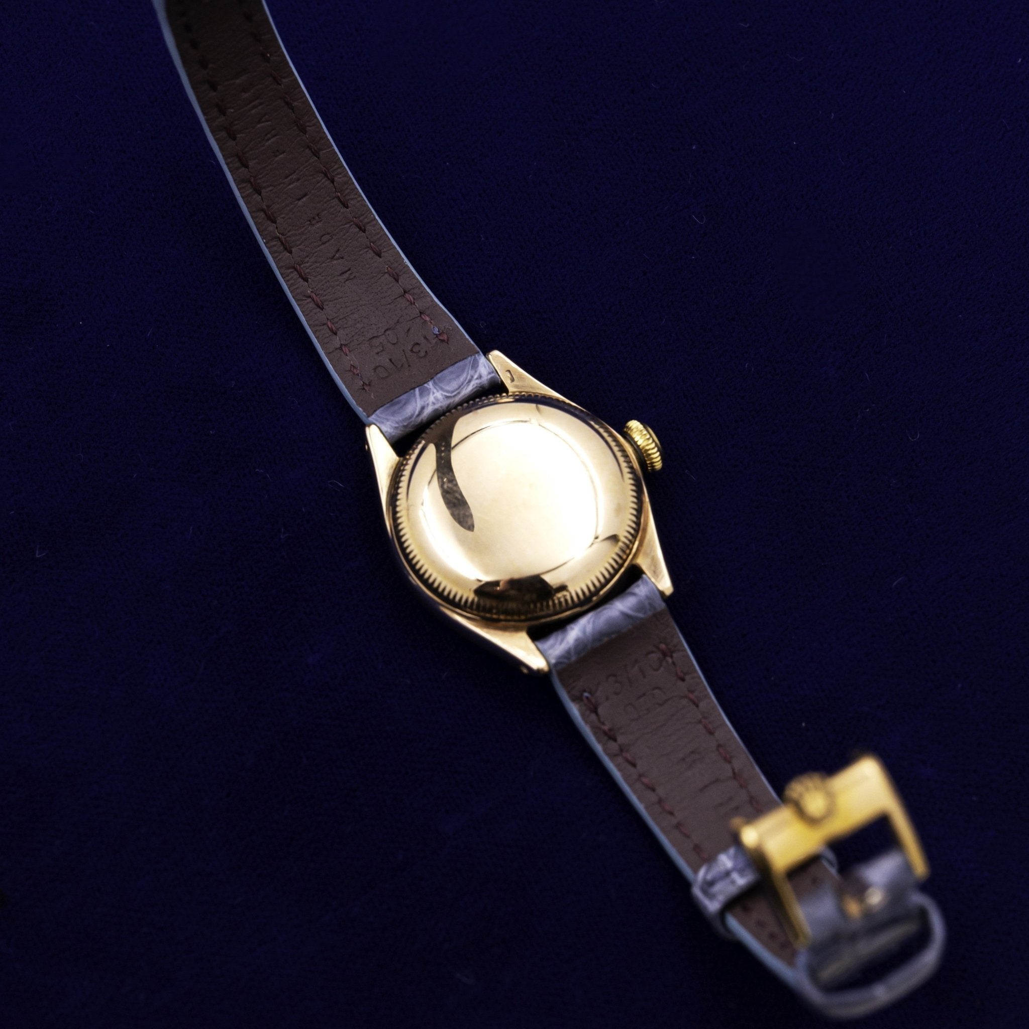 ROLEX OYSTER PERPETUAL LADY OR JAUNE - montre vintage - Contre - Temps Paris