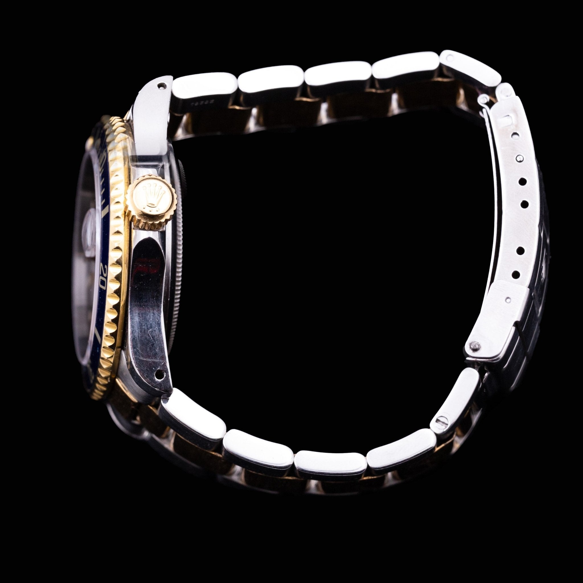 ROLEX SUBMARINER DATE OR ET ACIER BLEUE REF 16613 - montre vintage - Contre - Temps Paris