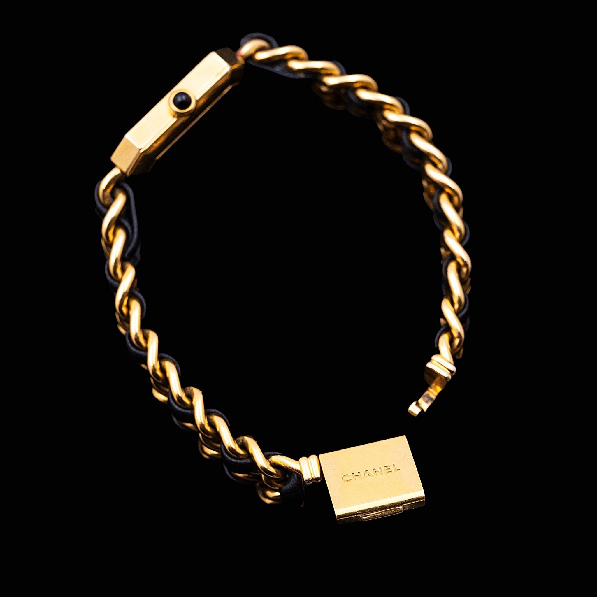 CHANEL PREMIERE ORIGINALE PLAQUÉE OR ET CUIR - montre vintage - Contre - Temps Paris