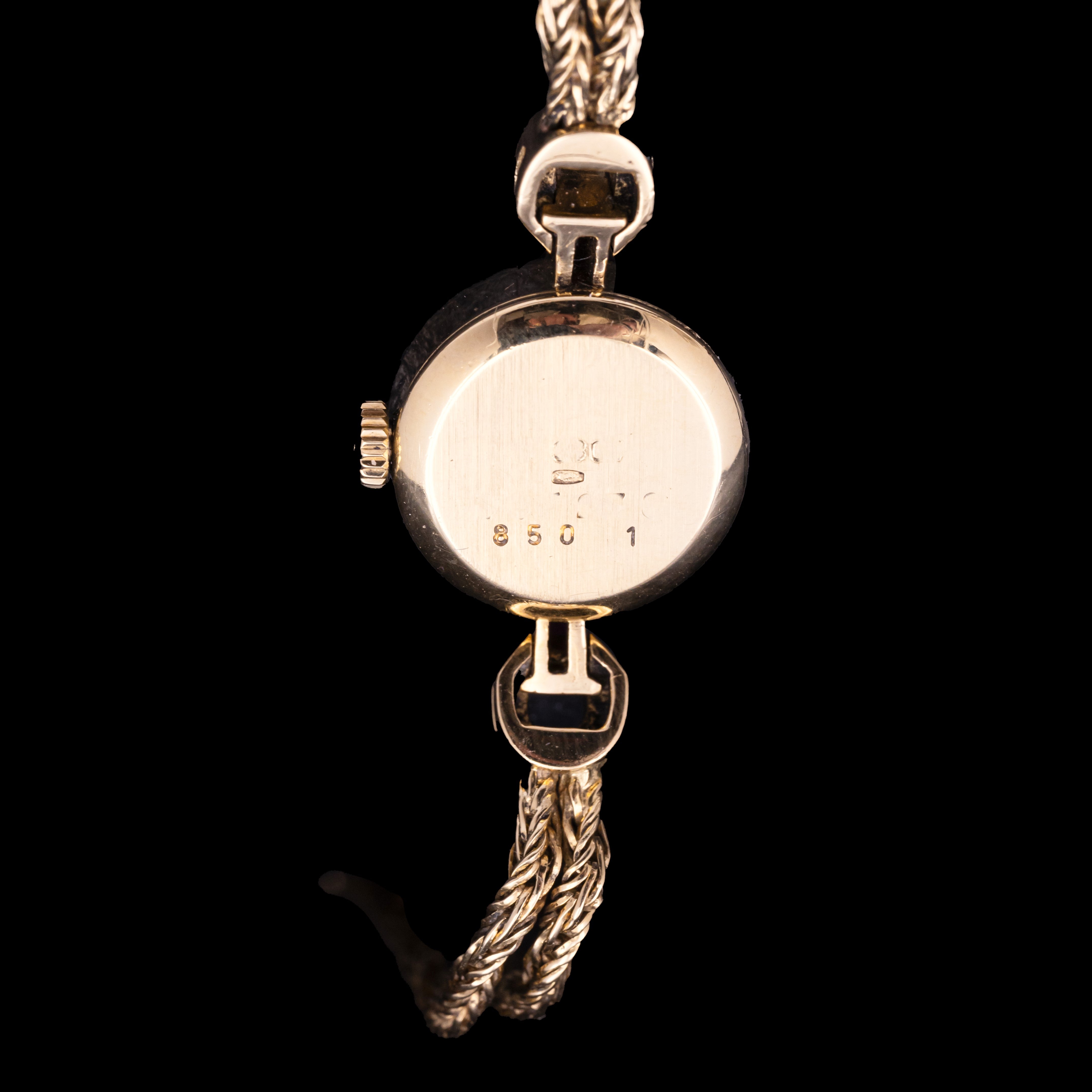 CHOPARD MONTRE HAUTE-JOAILLERIE LADY VINTAGE OR RUBIS ET DIAMANTS