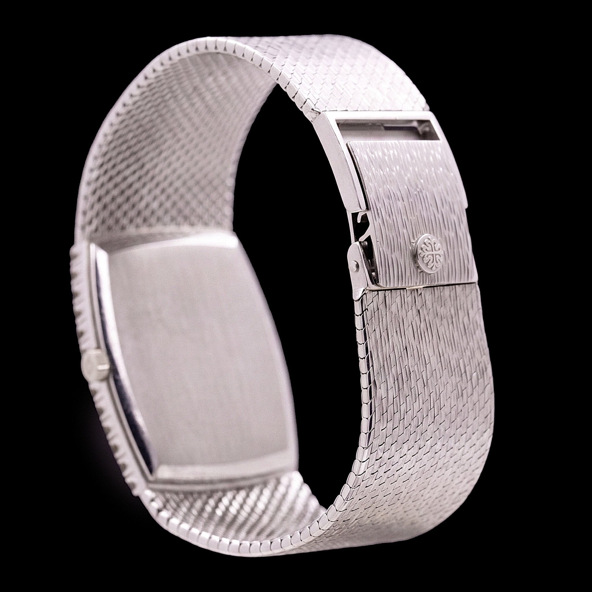 Patek Philippe Ultra Plate Gondolo Gemma Or Blanc Ref. 3528/4, années 70 - montre vintage - Contre - Temps Paris