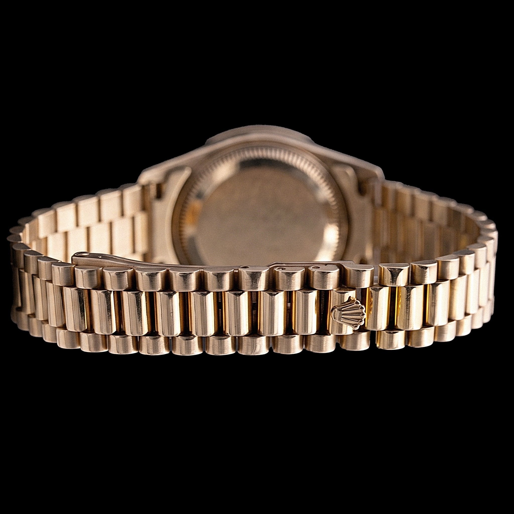 Rolex Lady - Datejust Or Jaune Ref. 69138, circa 1995 - montre vintage - Contre - Temps Paris