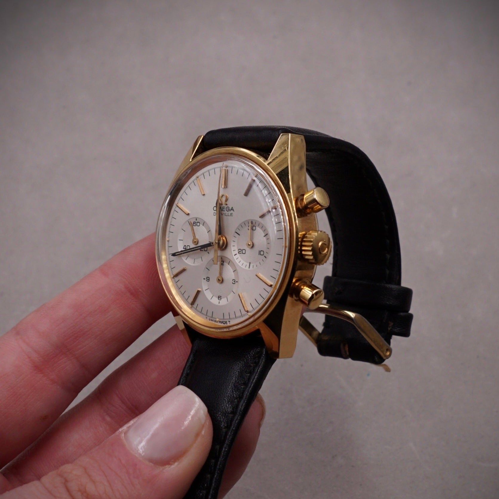 OMEGA DE VILLE CHRONOGRAPH 3 COUNTERS GOLD PLATE