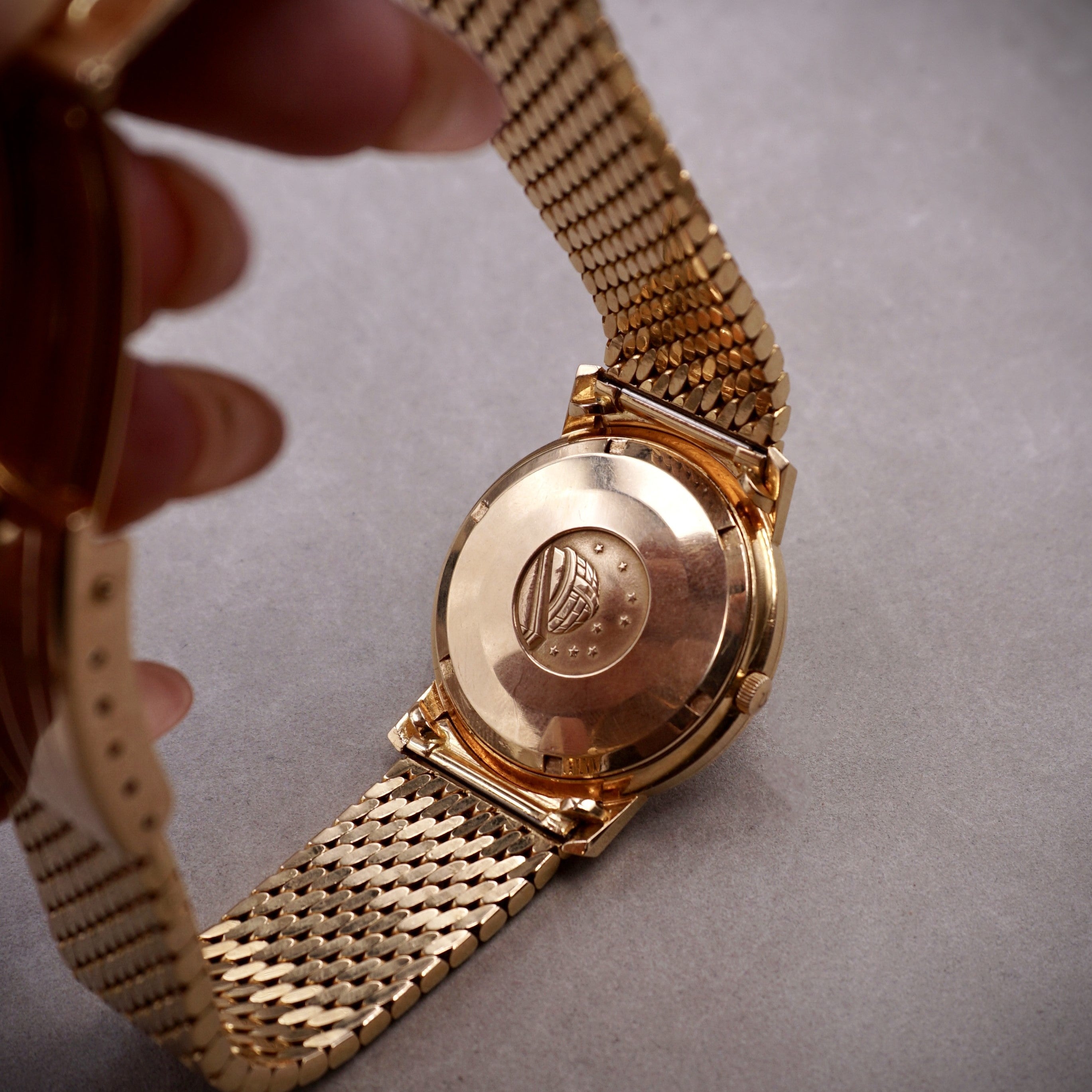 OMEGA CONSTELLATION OR ROSE