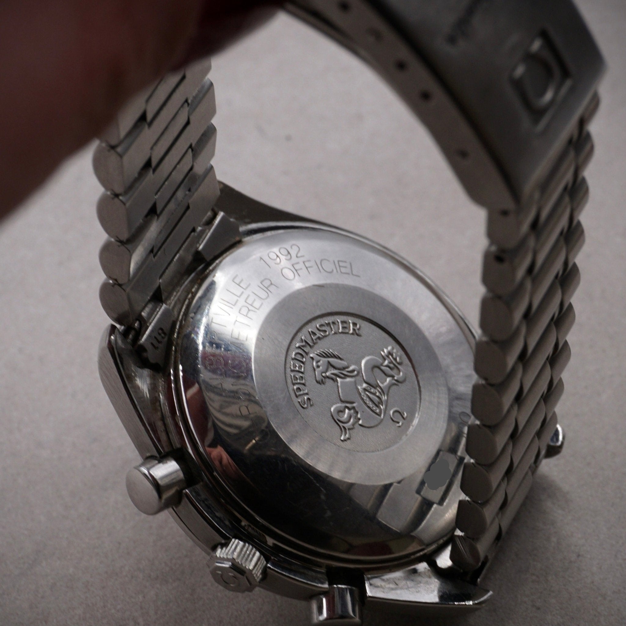 OMEGA SPEEDMASTER REDUCED SERIE LIMITEE JO D'ALBERTVILLE 1992 - montre vintage - Contre - Temps Paris
