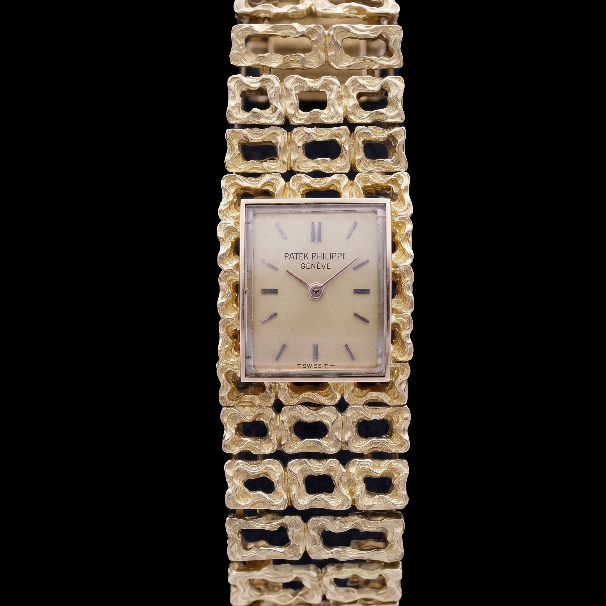 Patek Philippe Ref. 3257/3 — Or jaune 18 carats, années 1960 - montre vintage - Contre - Temps Paris