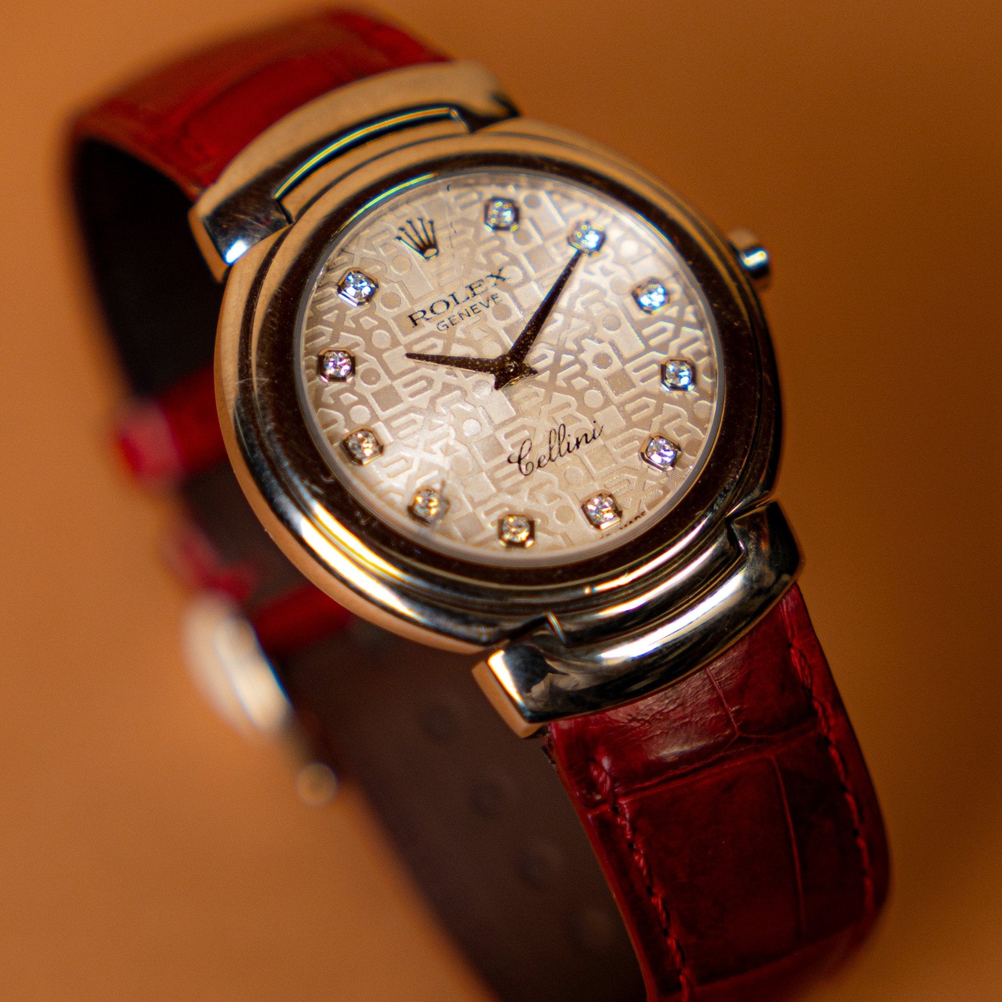 Rolex Cellini white gold 18-carat Ref. 6622, silver Rolex logo dial, diamond indexes, red leather strap, 1990s